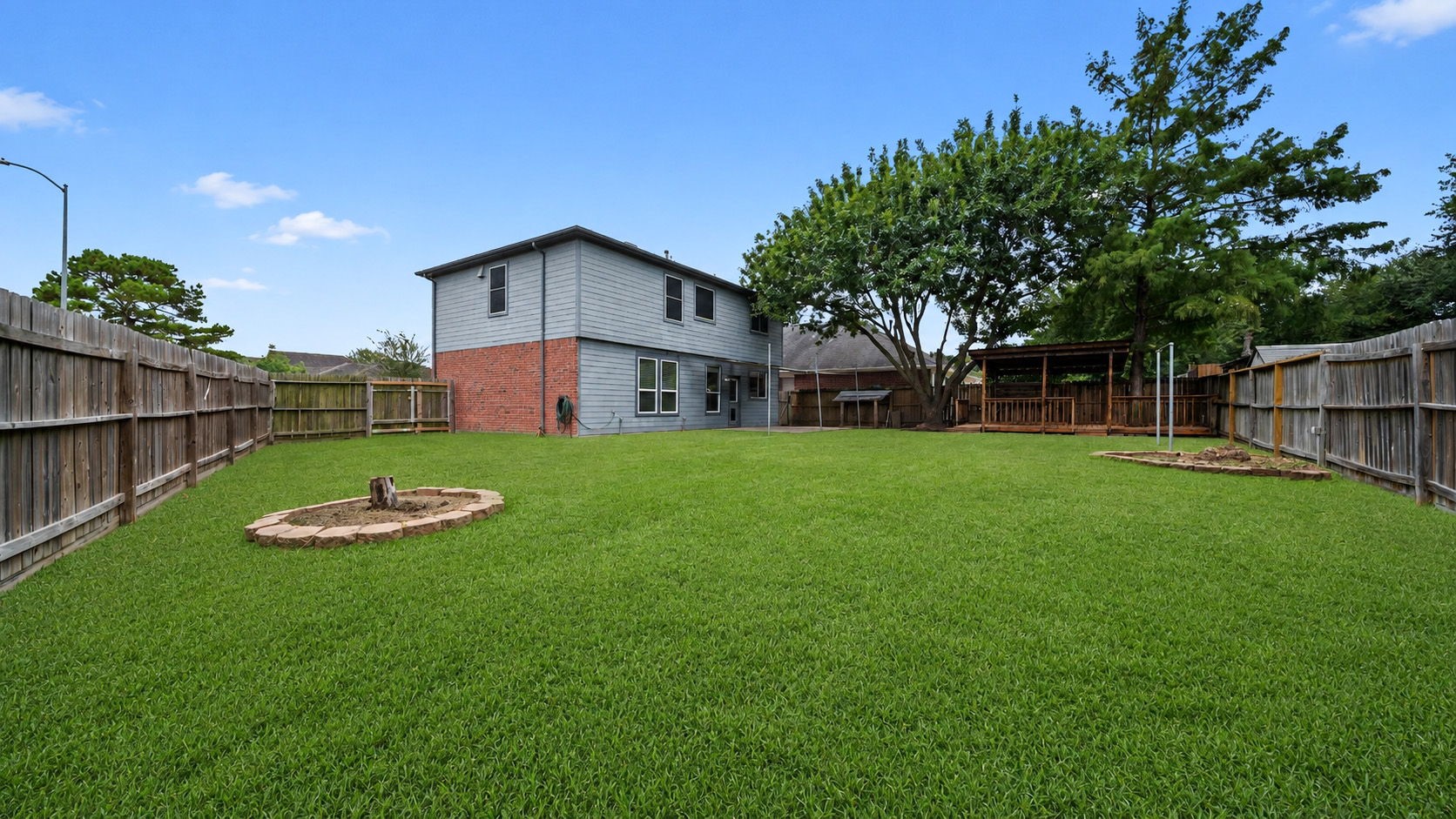 8802 Ancient Willow Drive Property Photo 26