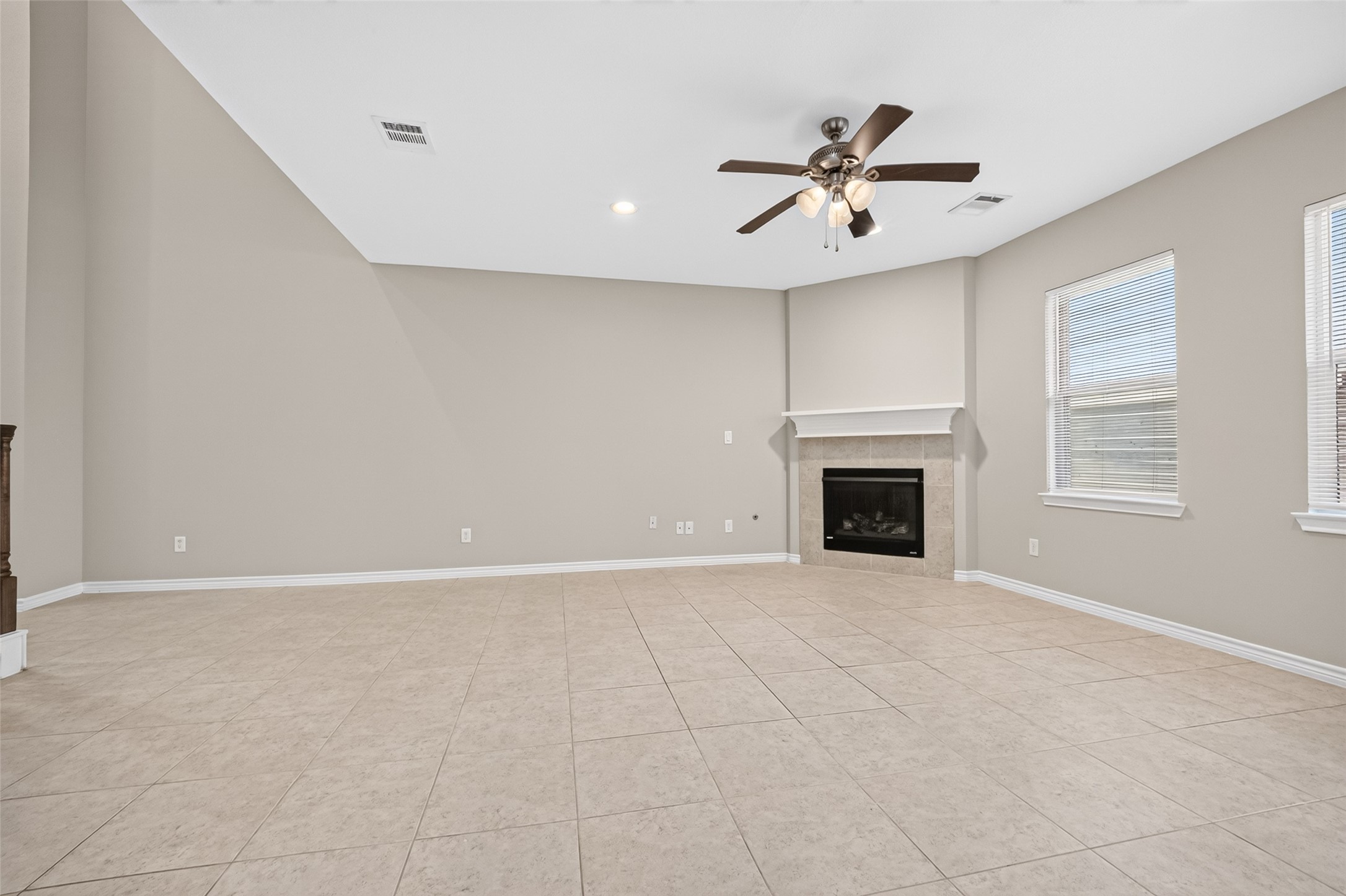 12607 Ashford Shore Drive Property Photo 11