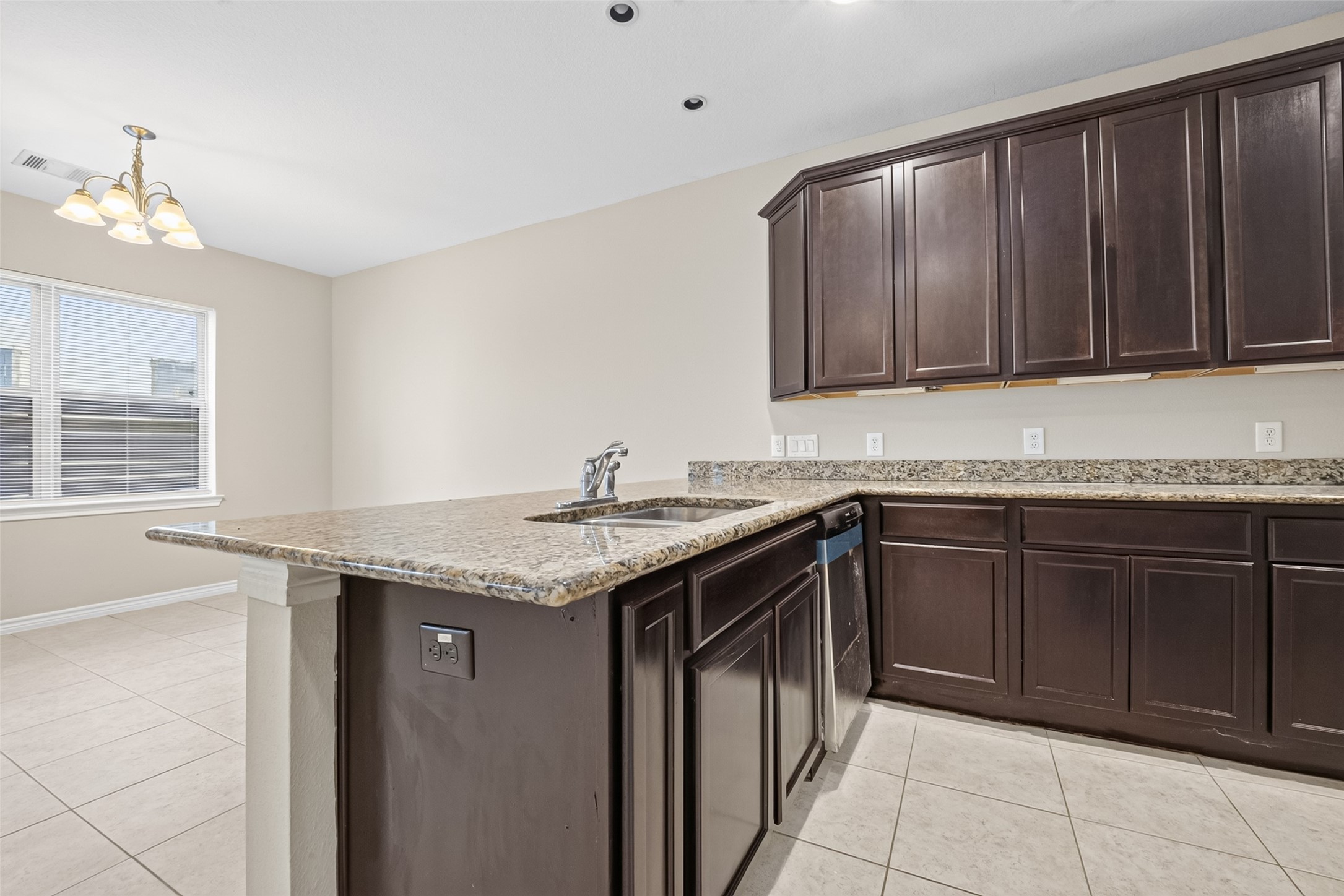 12607 Ashford Shore Drive Property Photo 15