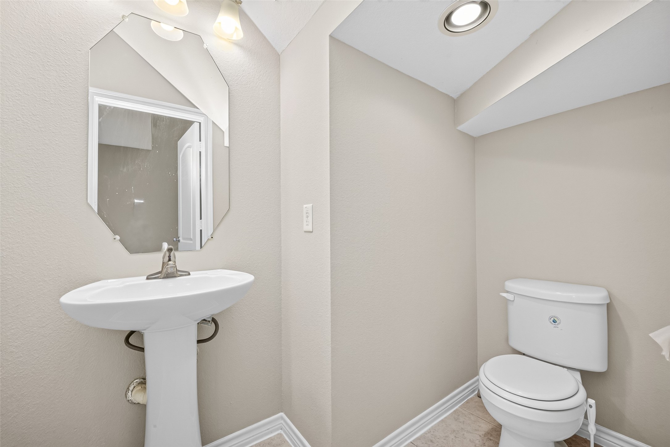 12607 Ashford Shore Drive Property Photo 23