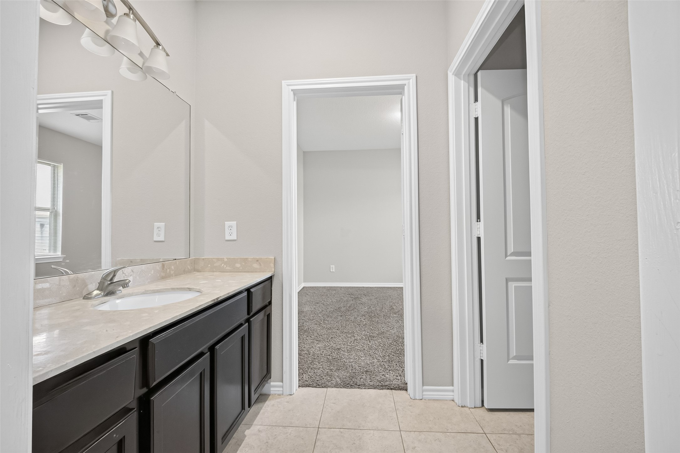 12607 Ashford Shore Drive Property Photo 32