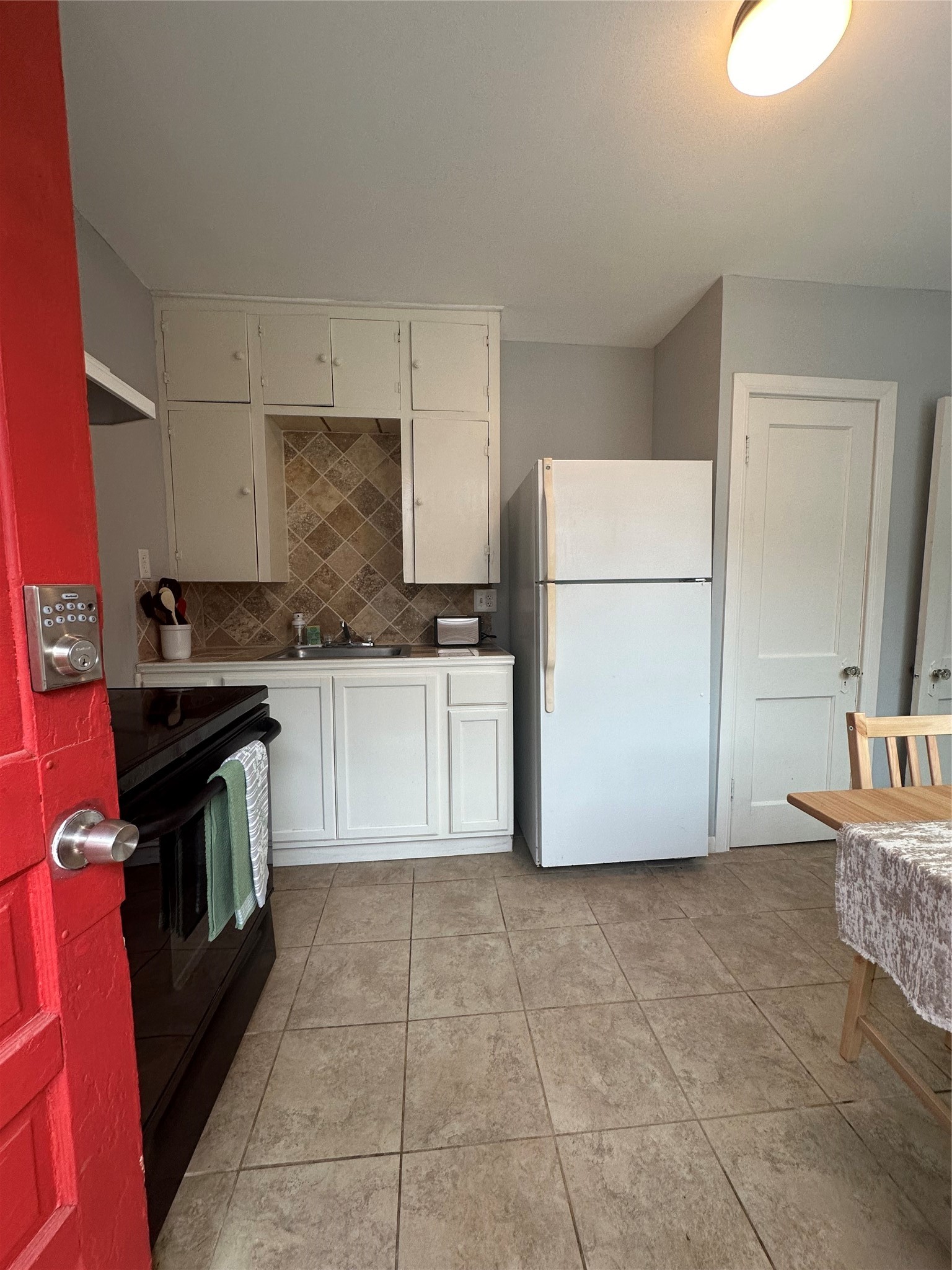 4302 Polk Street 2 Property Photo 6