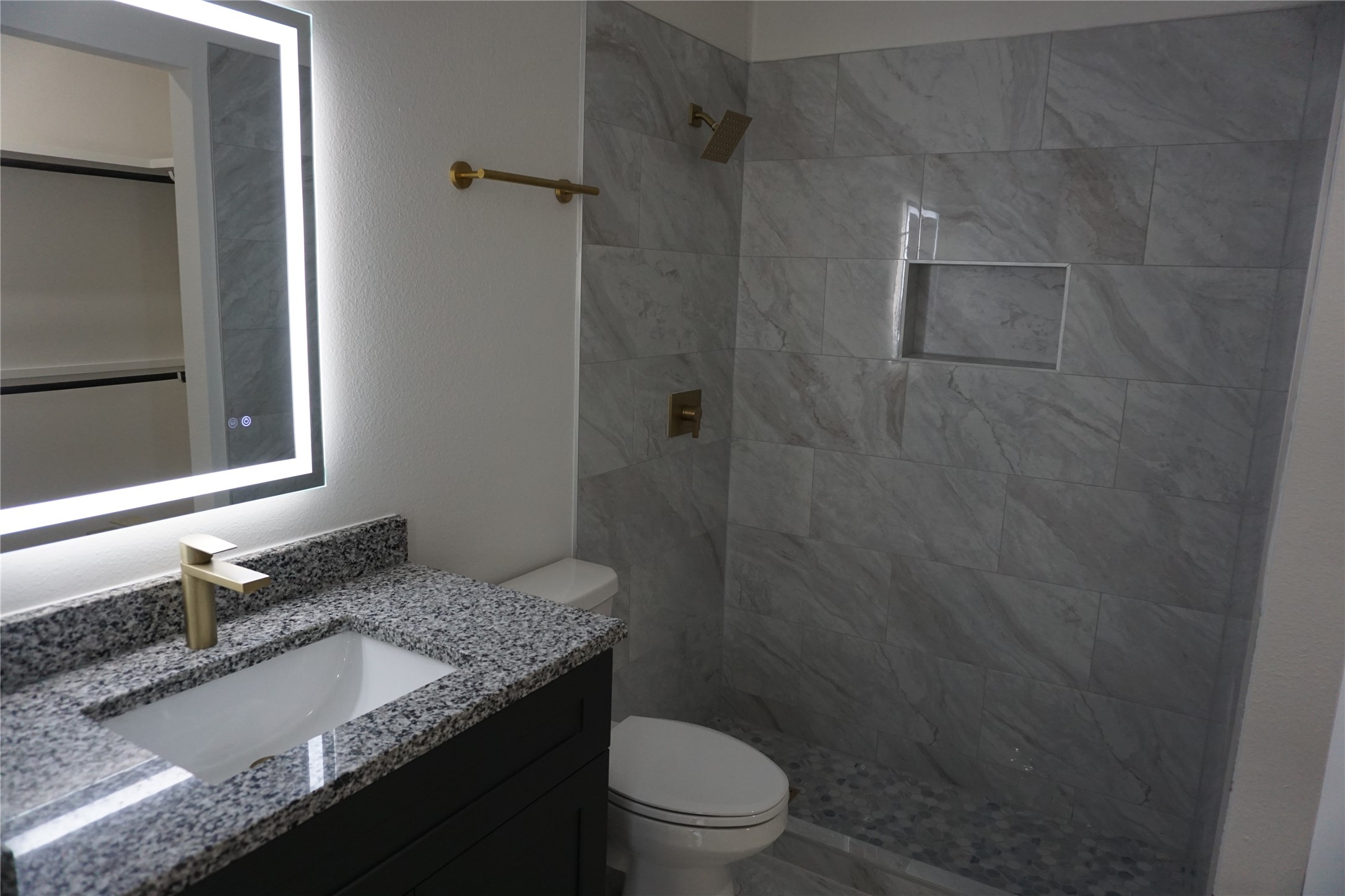 9768 Black Gum Street Property Photo 23