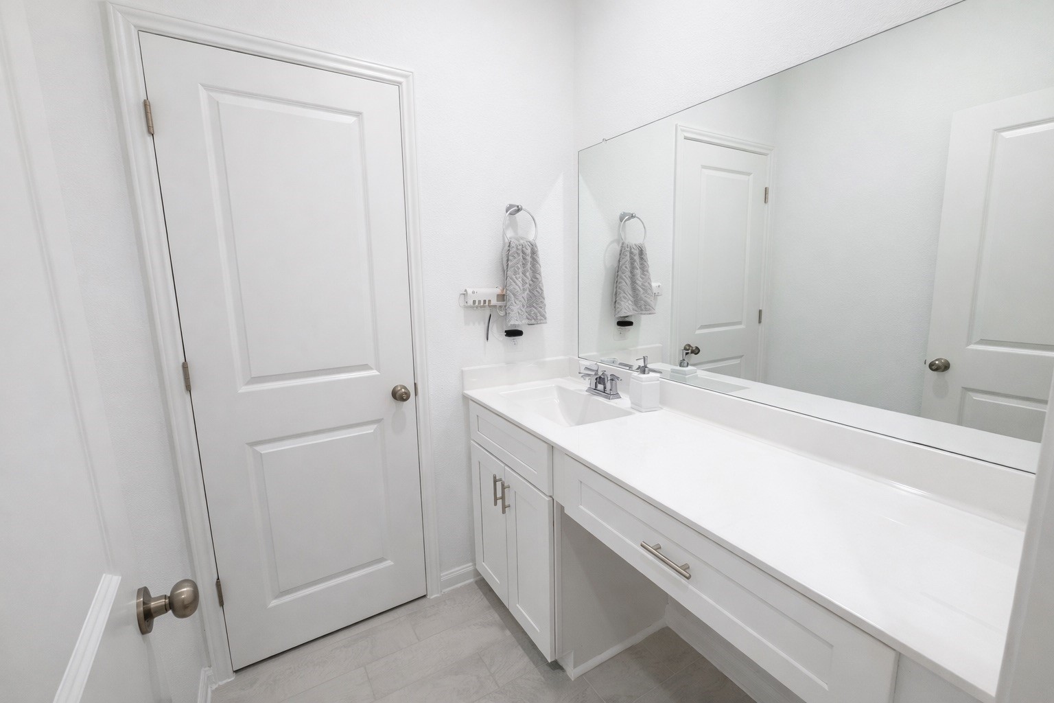 21018 Milazzo Park Trail Property Photo 14