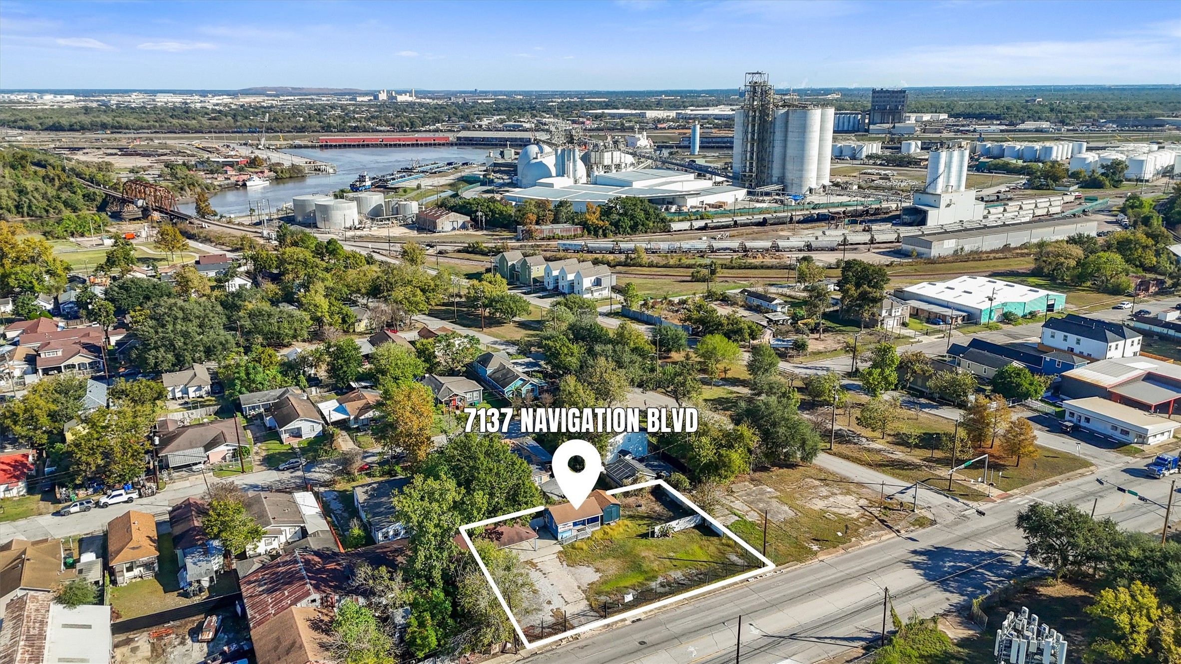 7137 Navigation Boulevard Property Photo 1