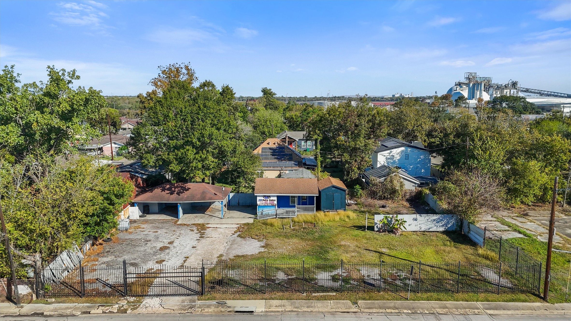 7137 Navigation Boulevard Property Photo 4