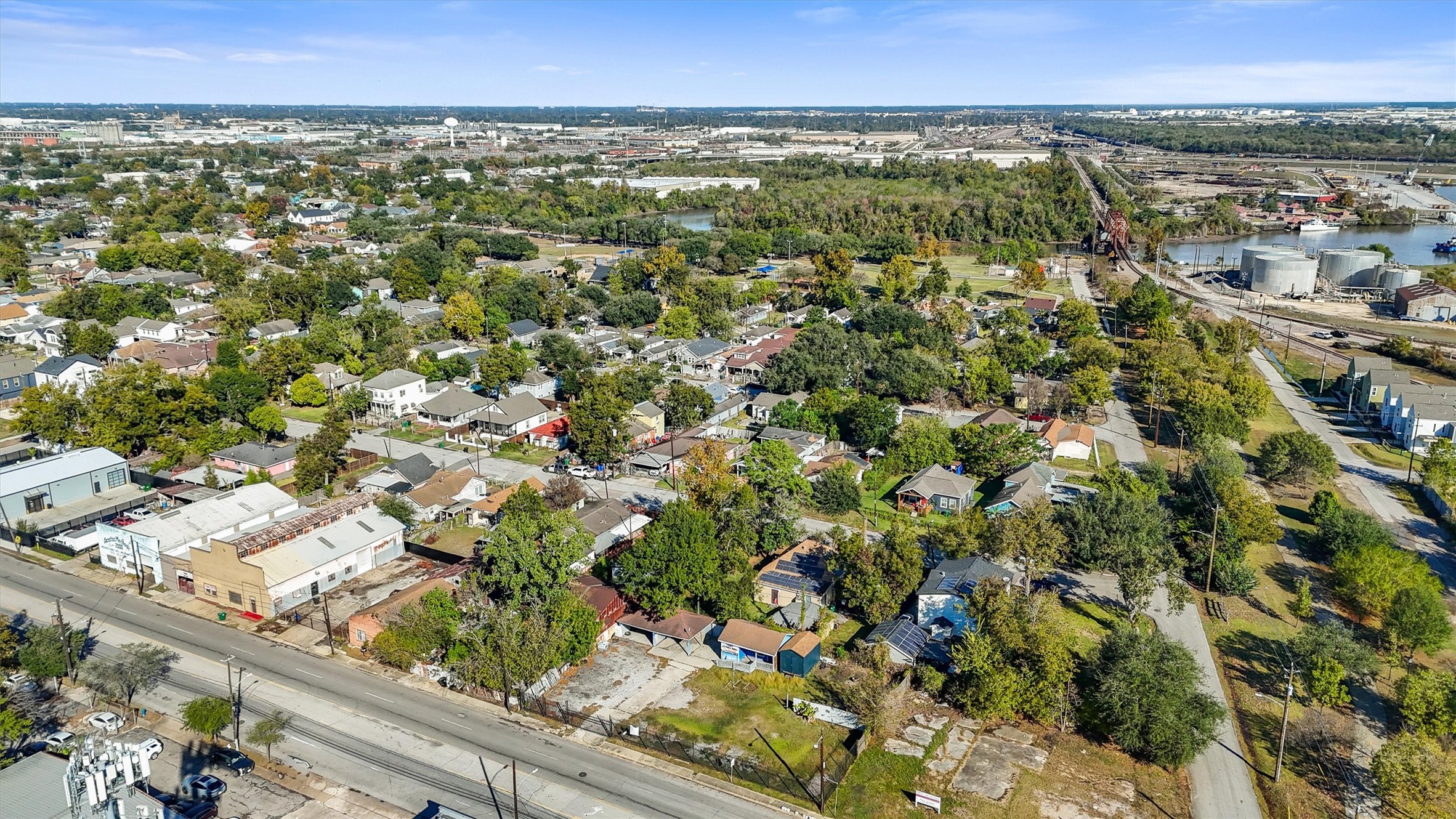 7137 Navigation Boulevard Property Photo 10