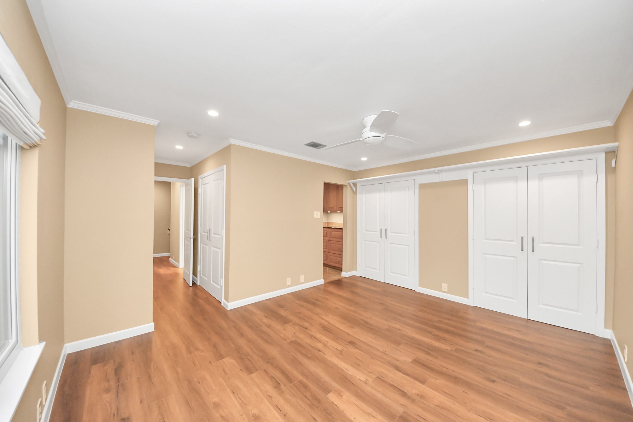 153 Litchfield Lane Property Photo 22
