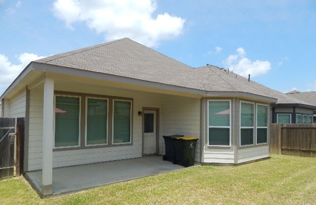 4516 Danielle Gardens Lane Property Photo 2