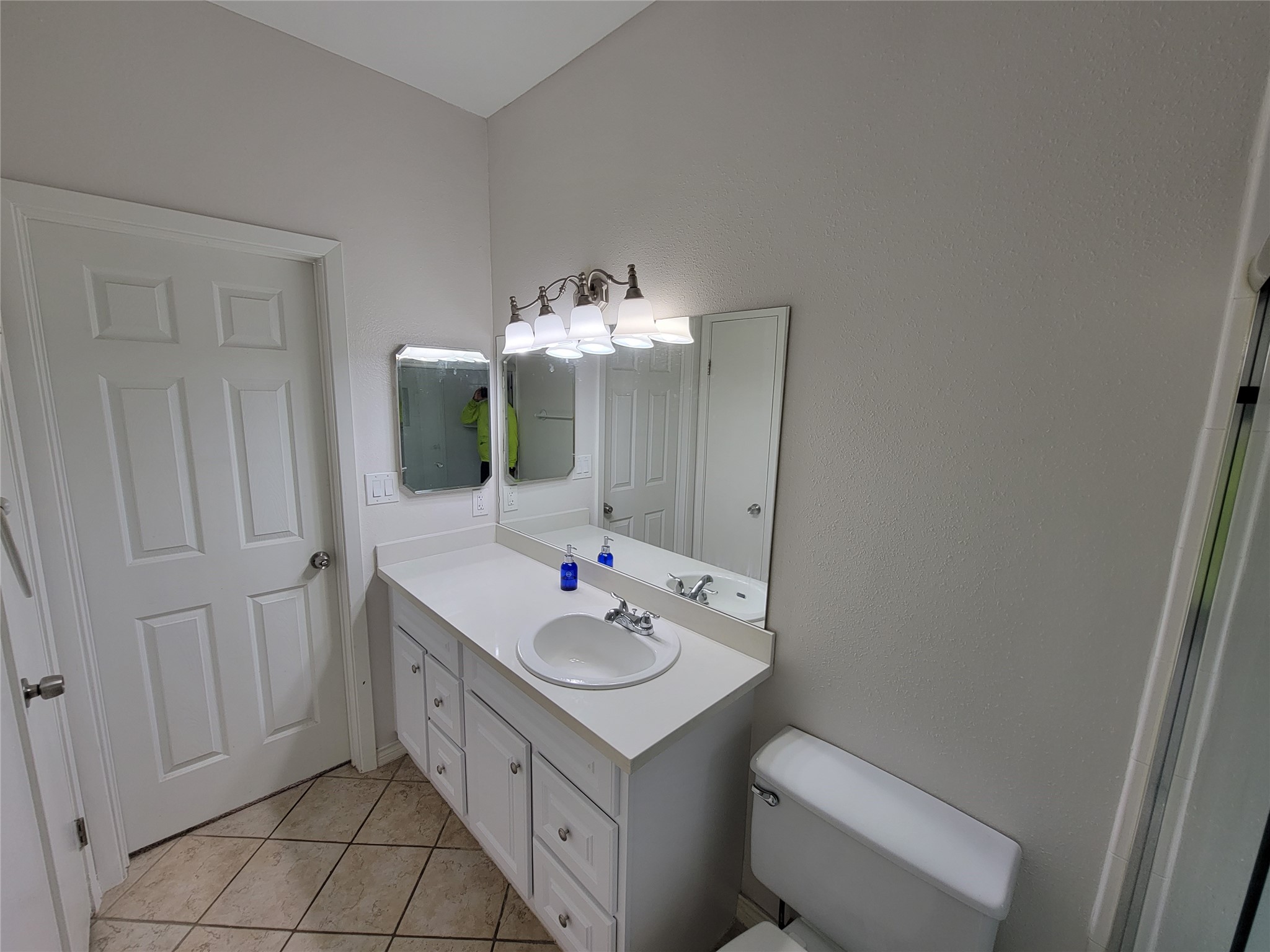 2025 Augusta Drive 303 Property Photo 31