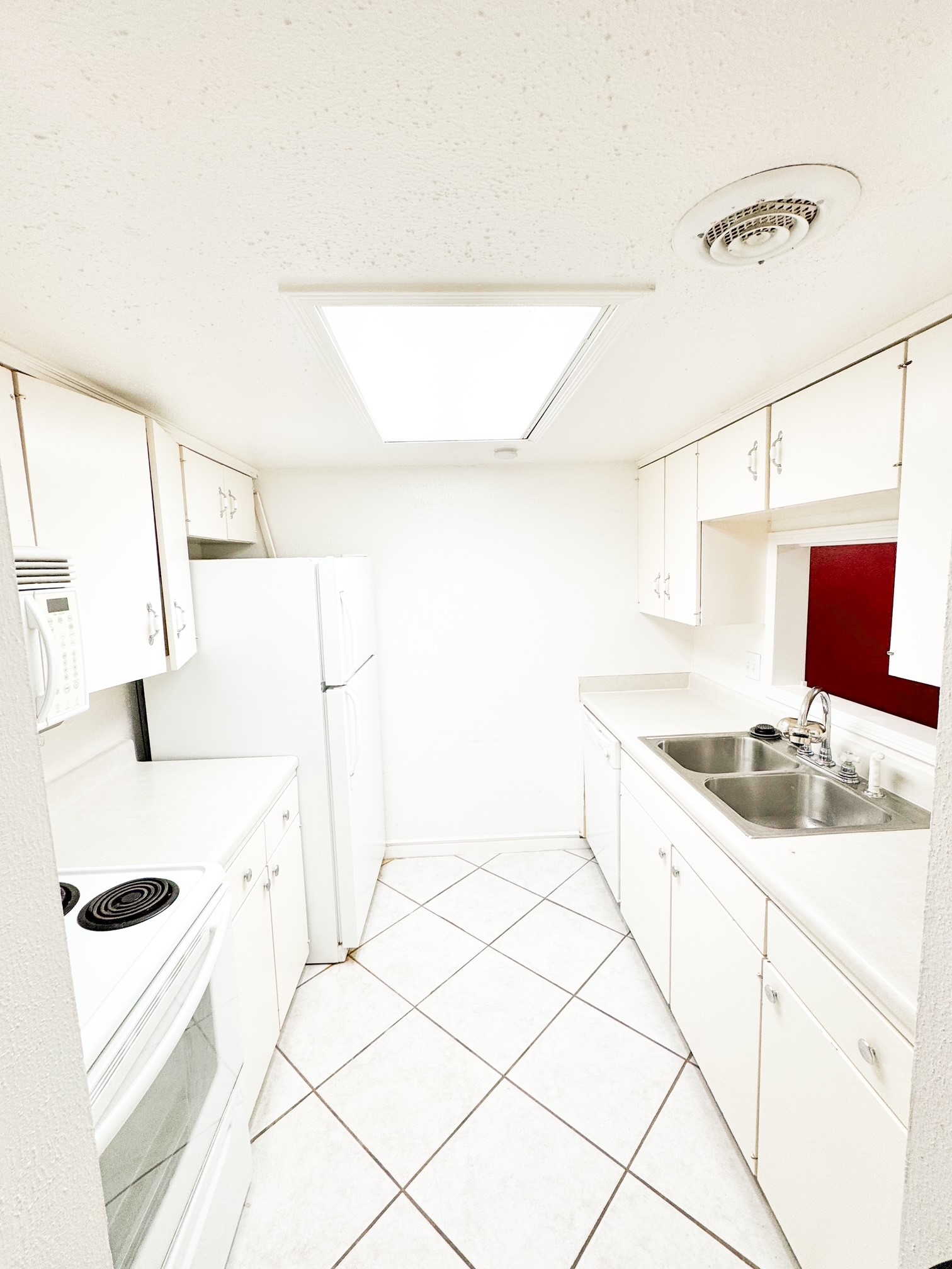 12633 Memorial Drive 4 Property Photo 3