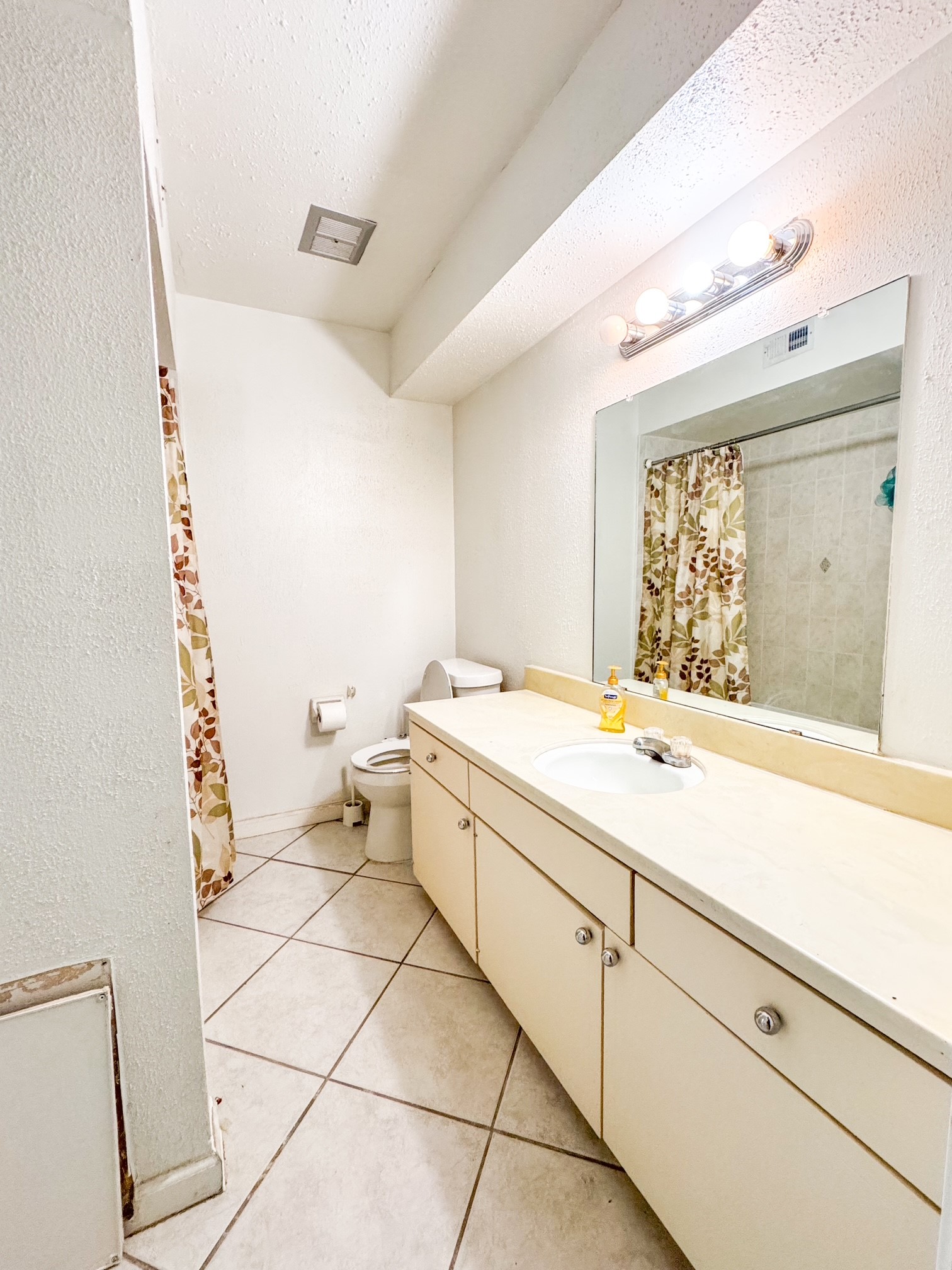 12633 Memorial Drive 4 Property Photo 4