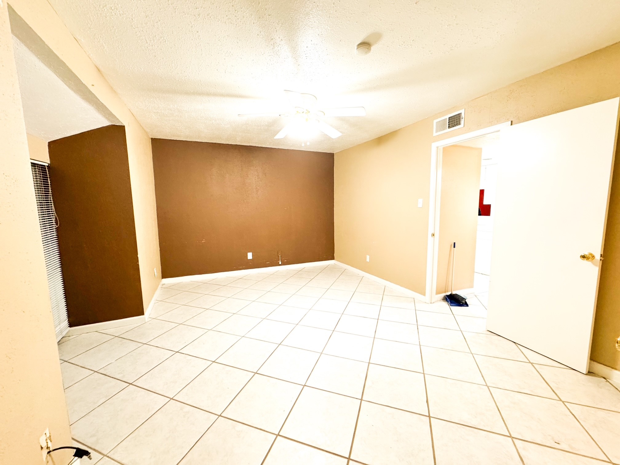 12633 Memorial Drive 4 Property Photo 8