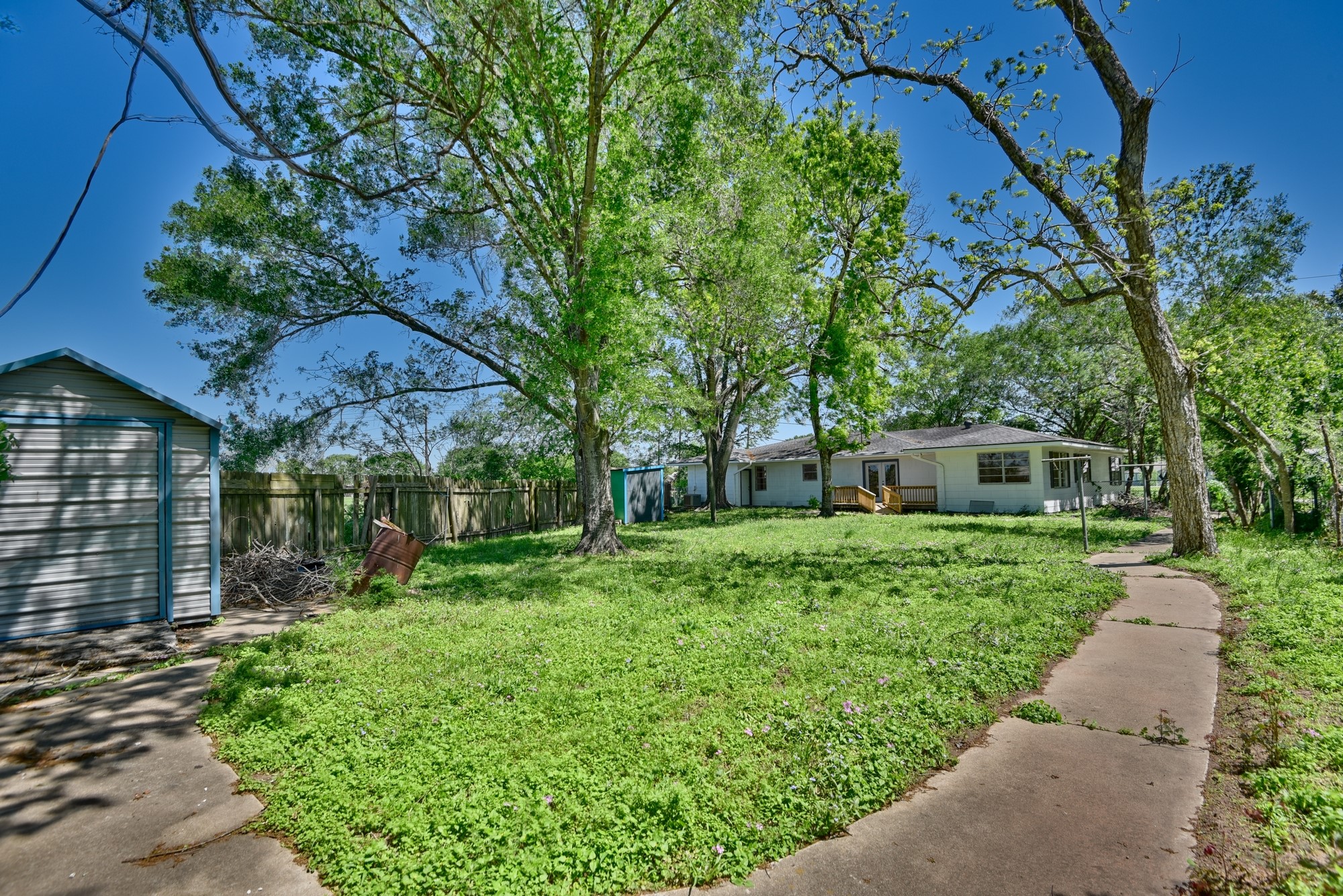 415 Silliman Street Property Photo 41