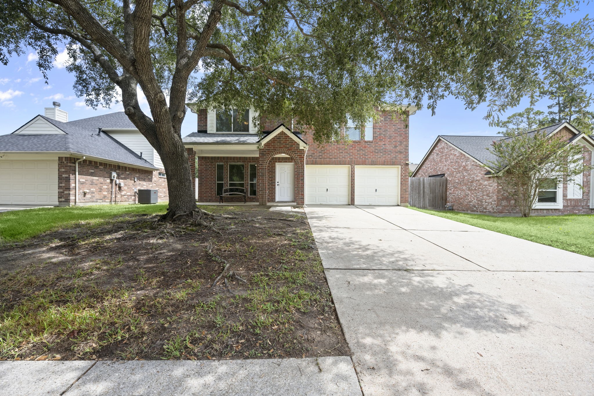 8723 Creek Willow Drive Property Photo 1