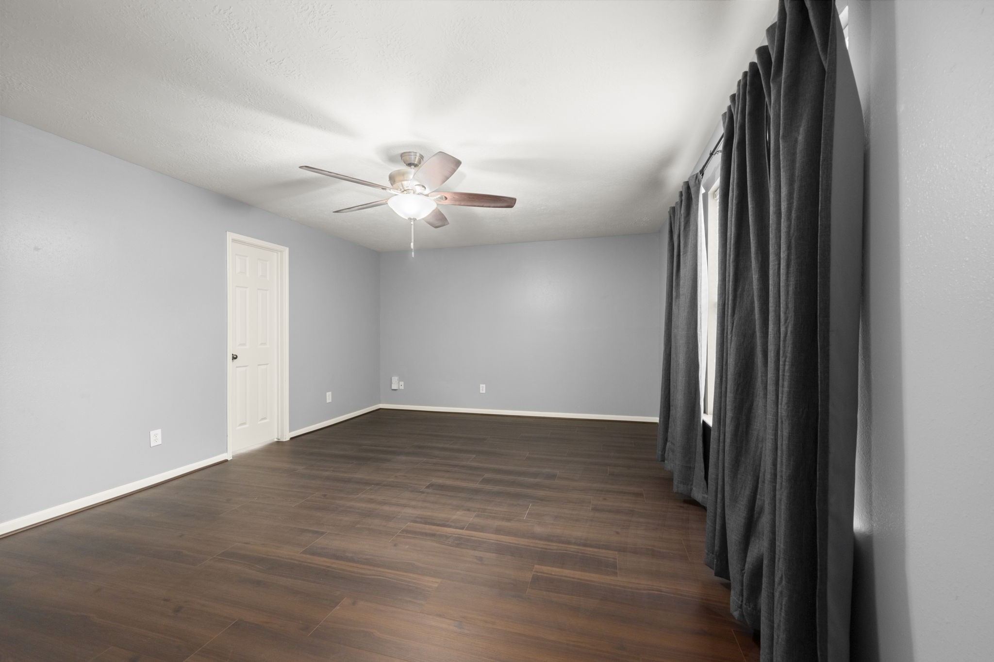 8723 Creek Willow Drive Property Photo 17