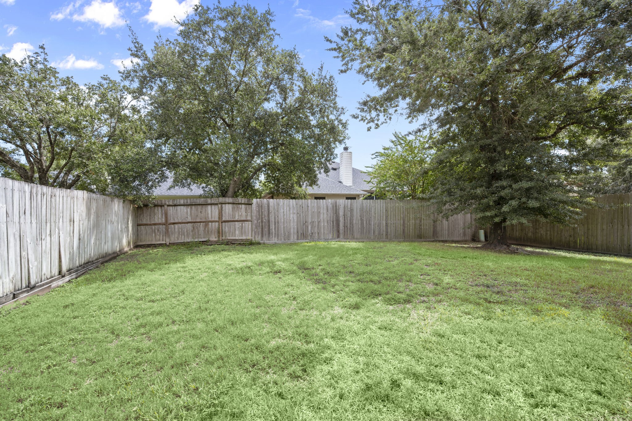 8723 Creek Willow Drive Property Photo 29