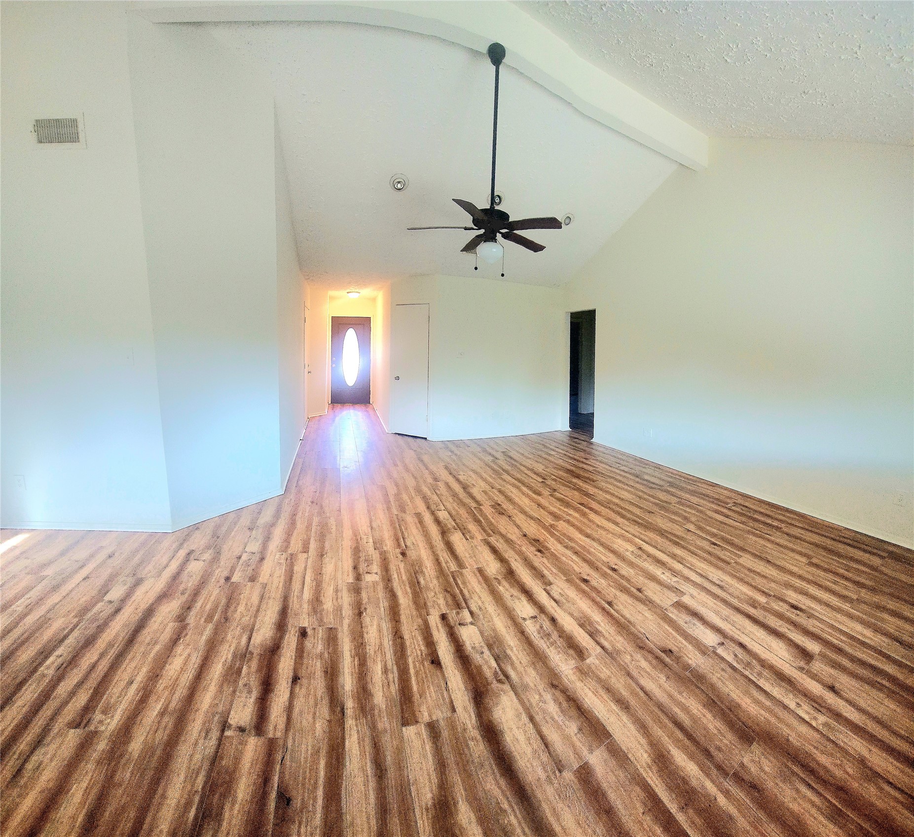 7211 Skylight Lane Property Photo 3