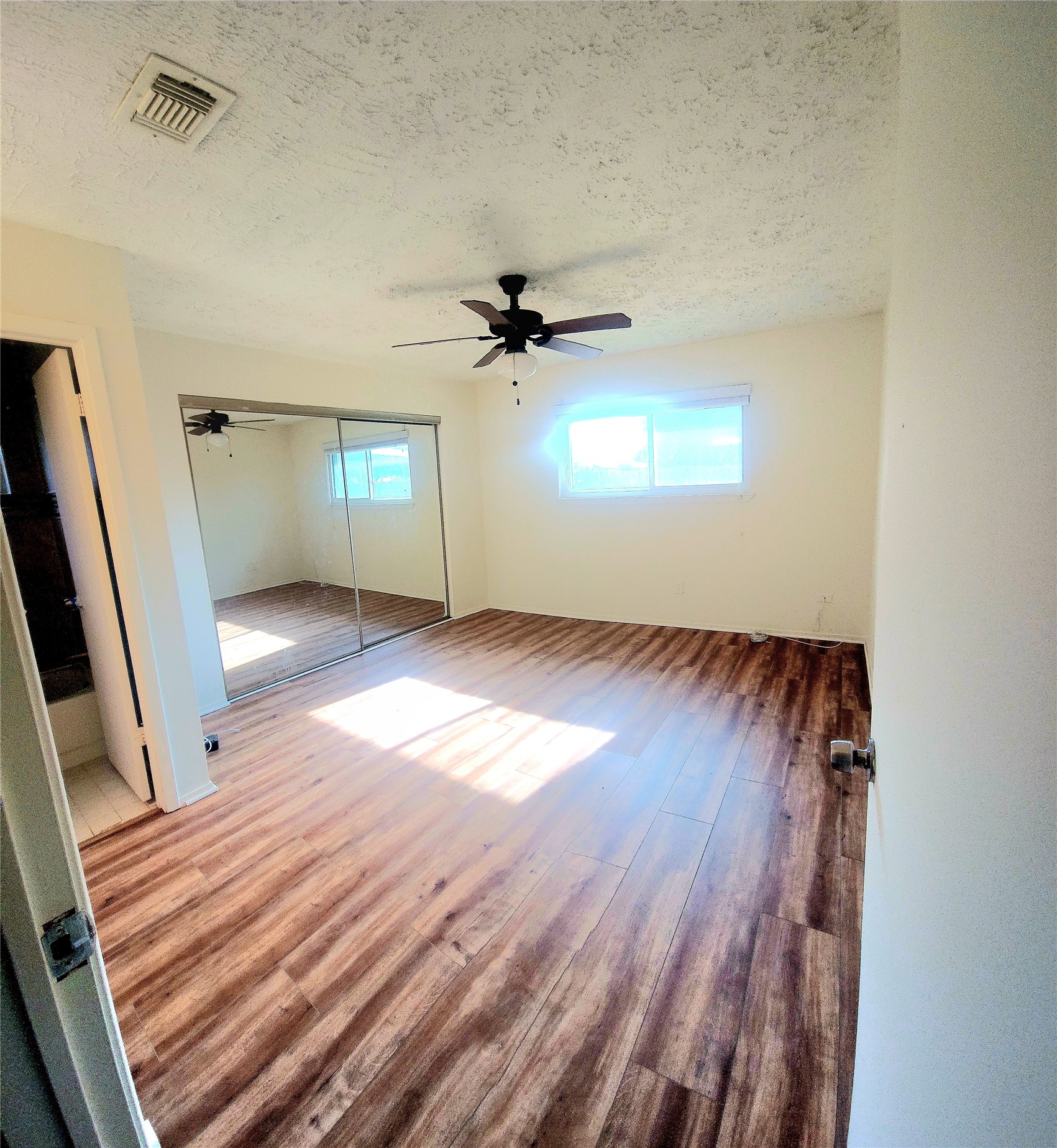 7211 Skylight Lane Property Photo 11