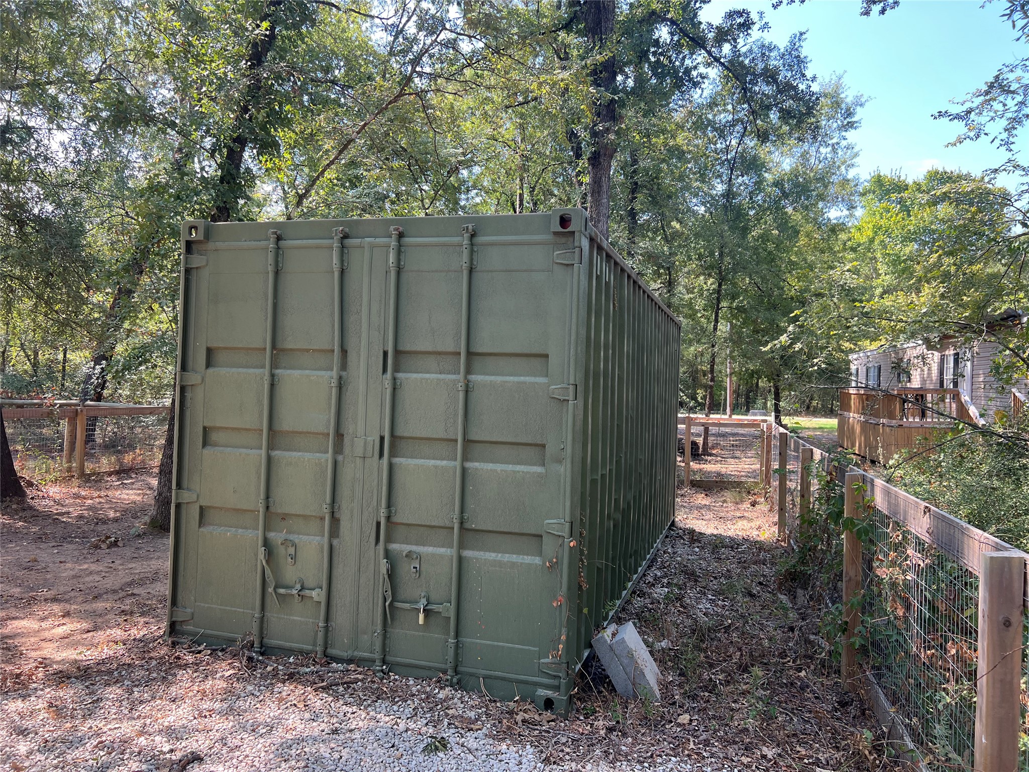 595 Alta Vista Drive Property Photo 7