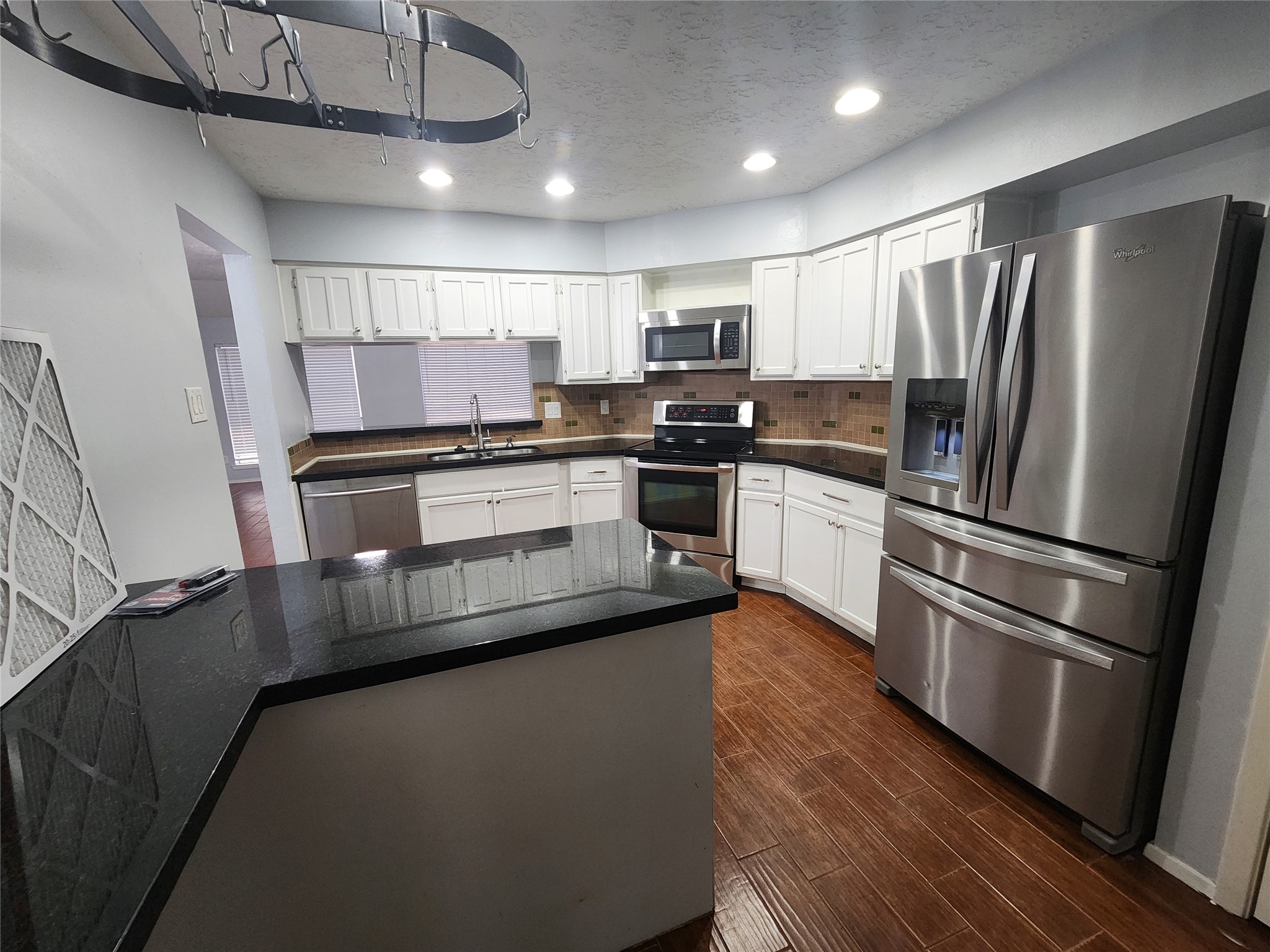 4515 Aspen Brook Lane Property Photo 7