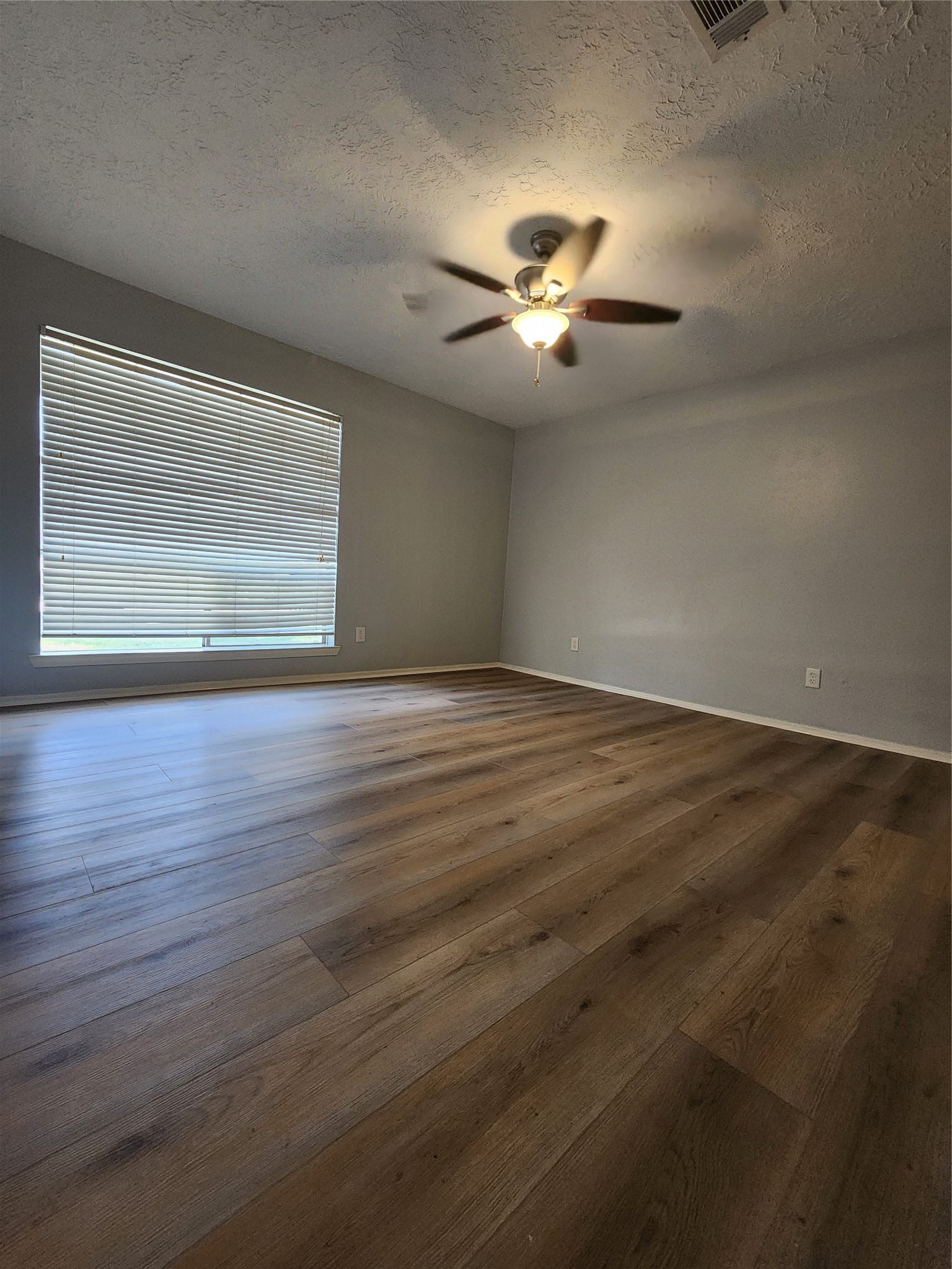 4515 Aspen Brook Lane Property Photo 14