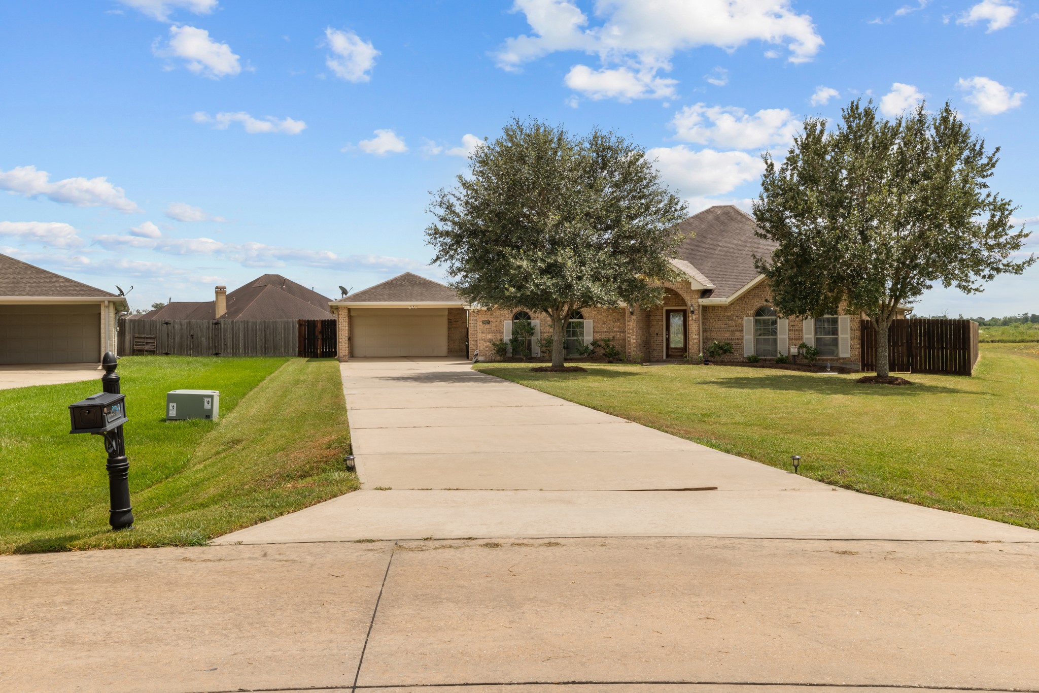 28027 Trade Wind Court Property Photo 2
