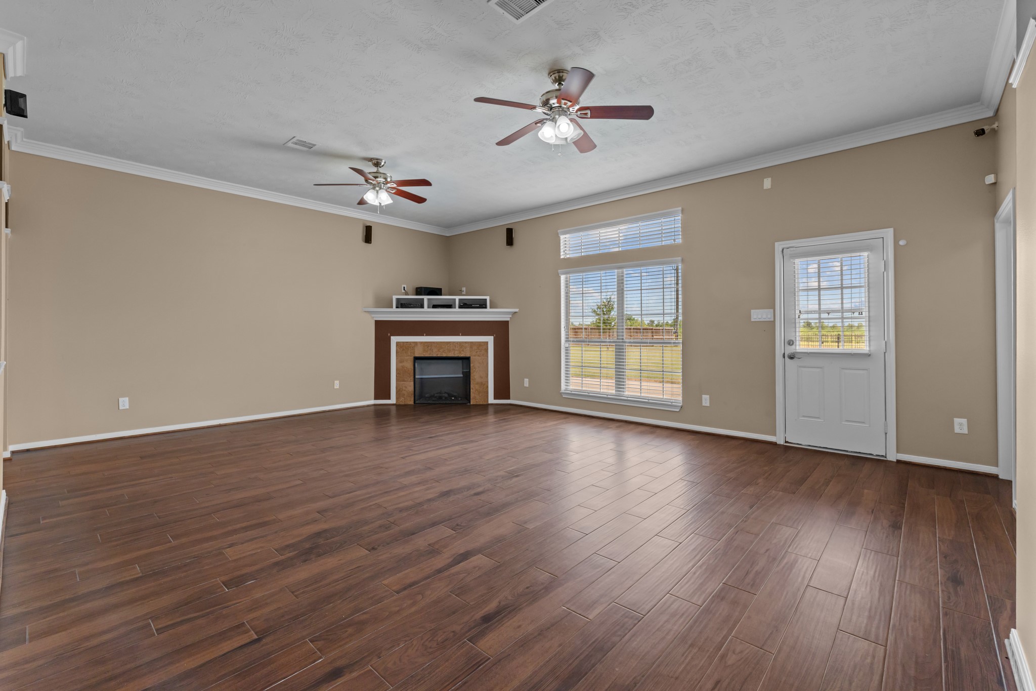 28027 Trade Wind Court Property Photo 6