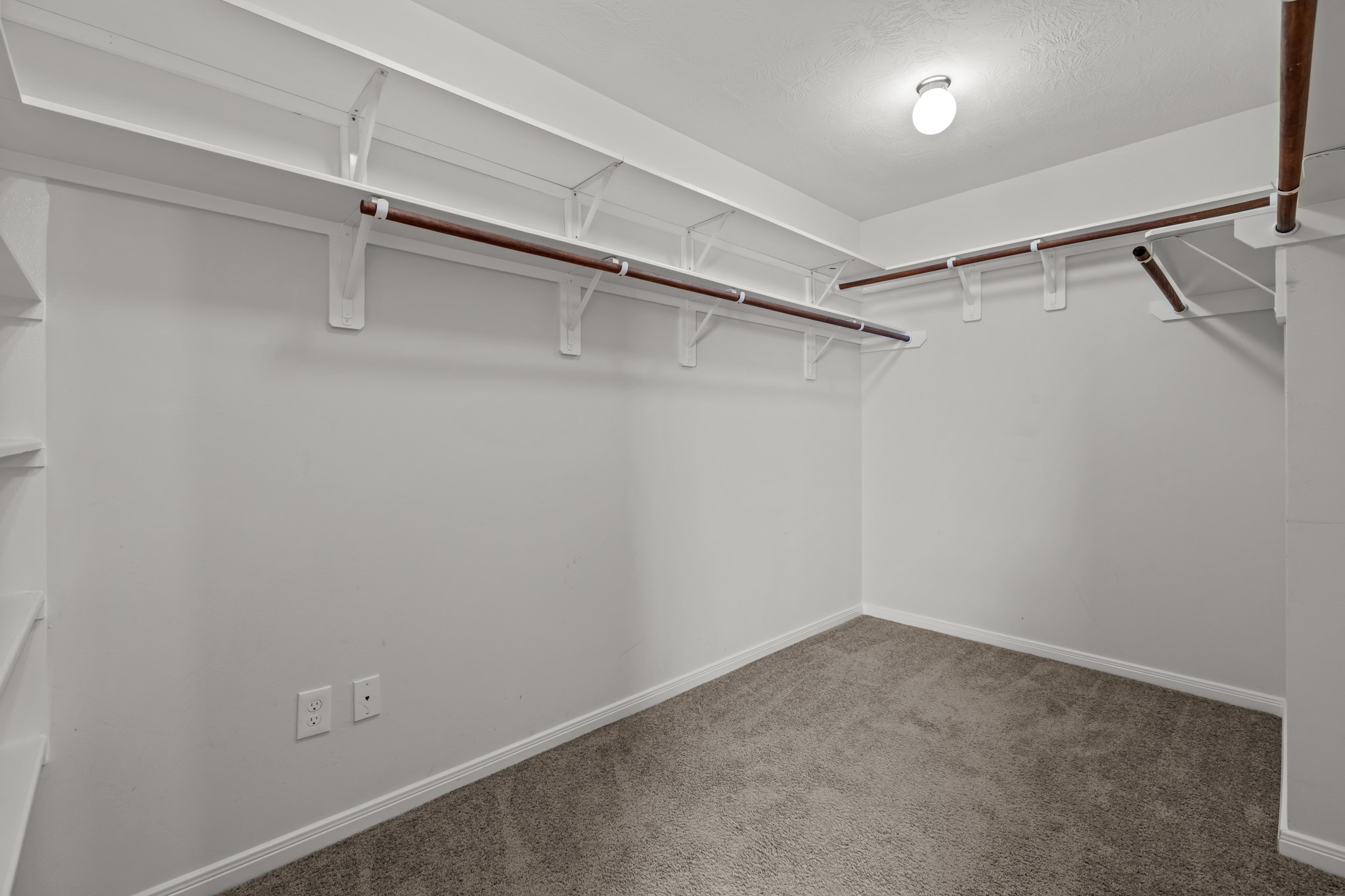 28027 Trade Wind Court Property Photo 18