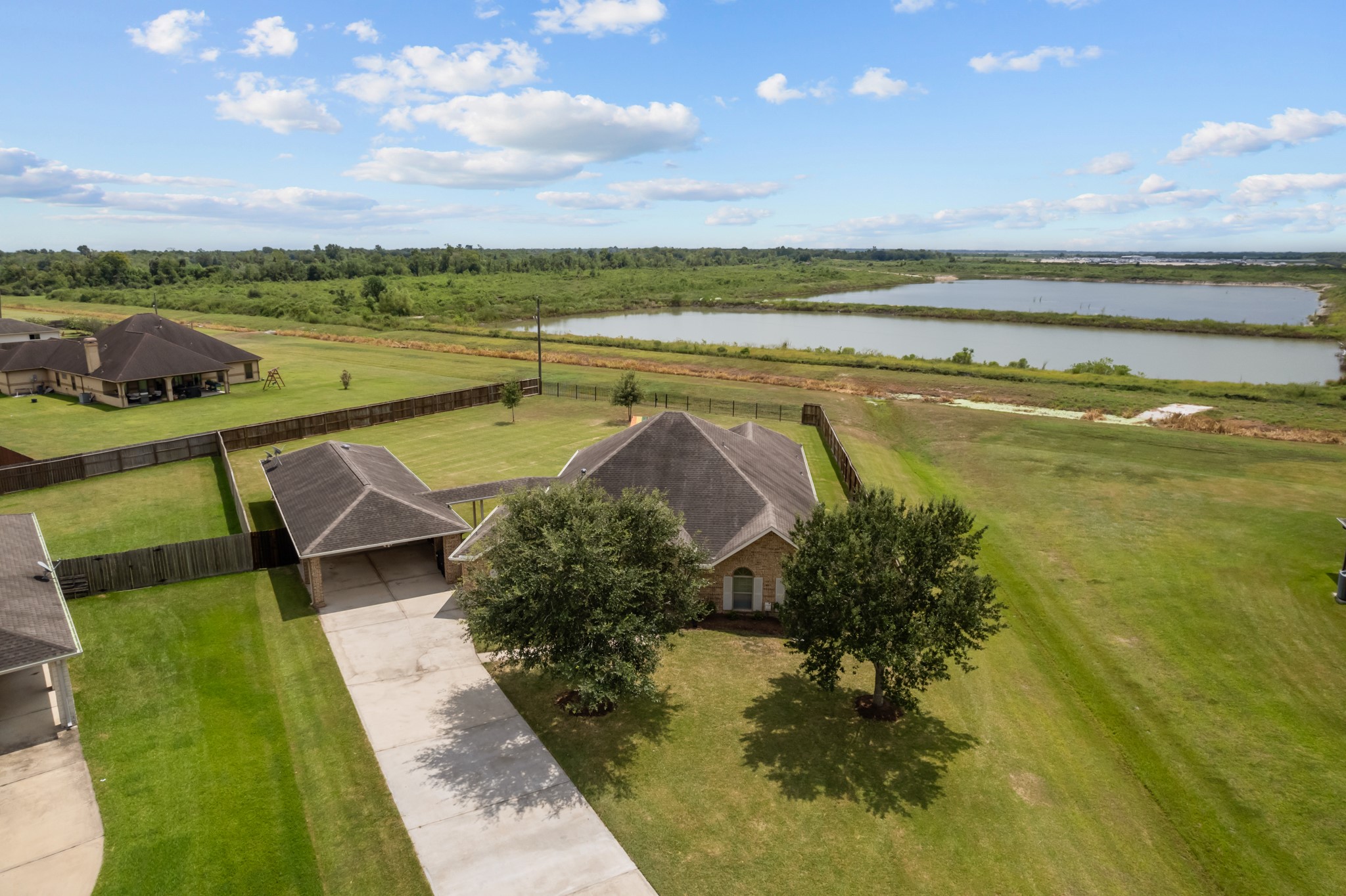 28027 Trade Wind Court Property Photo 32