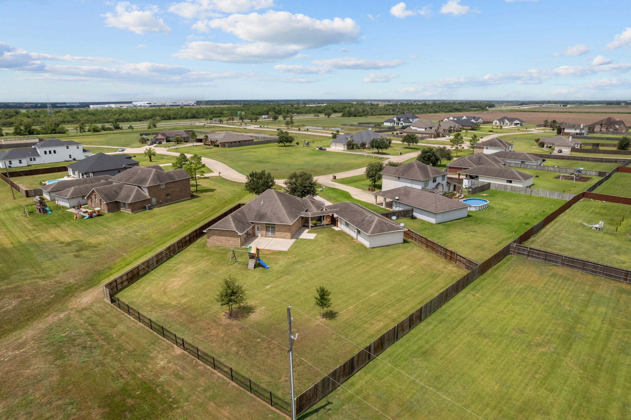 28027 Trade Wind Court Property Photo 34