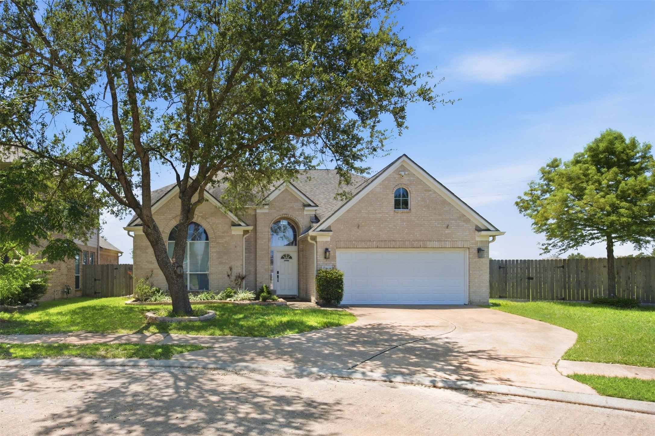 15135 By The Lake Way Property Photo 5
