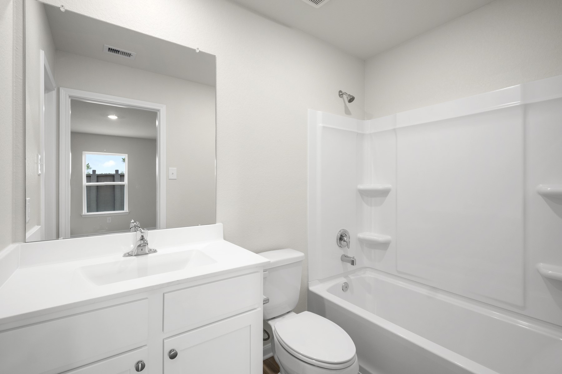 16474 Honeysuckle Hill Drive Property Photo 10
