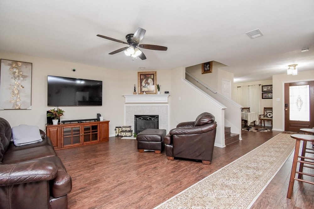 17302 Pecan Acres Drive Property Photo 18