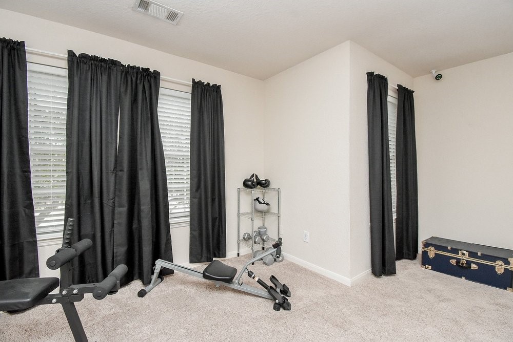 17302 Pecan Acres Drive Property Photo 37