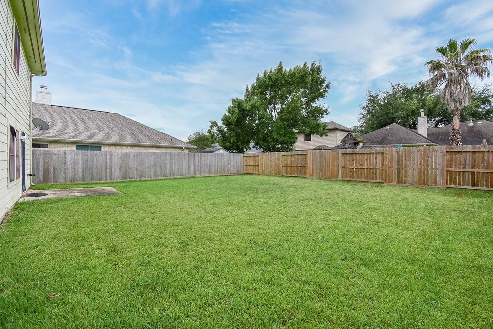 17302 Pecan Acres Drive Property Photo 48
