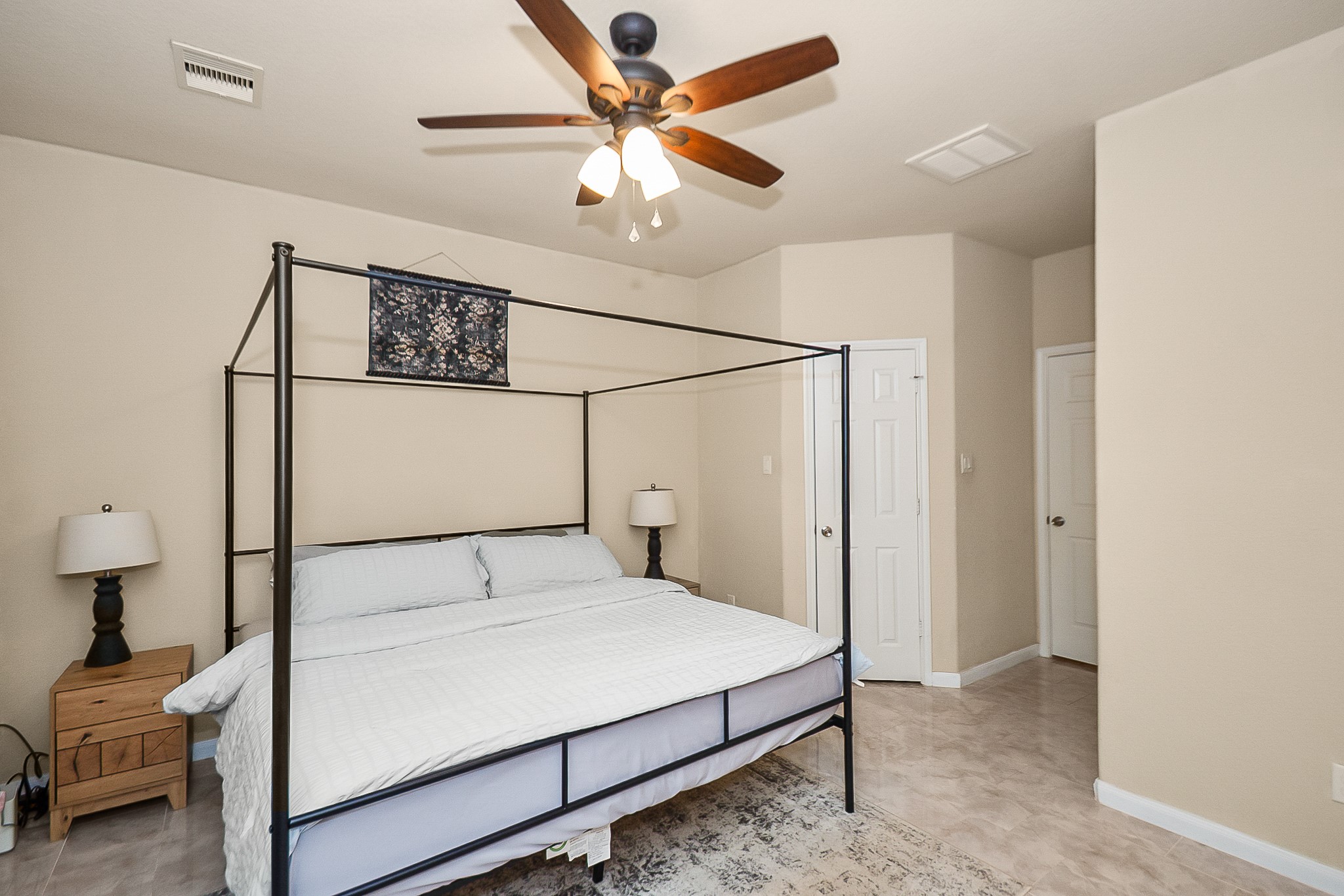 1524 Longley Street Property Photo 27