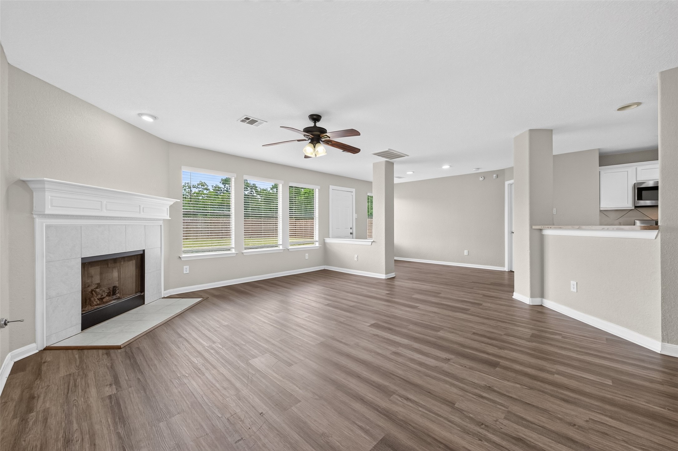 3219 Watercliff Court Property Photo 17