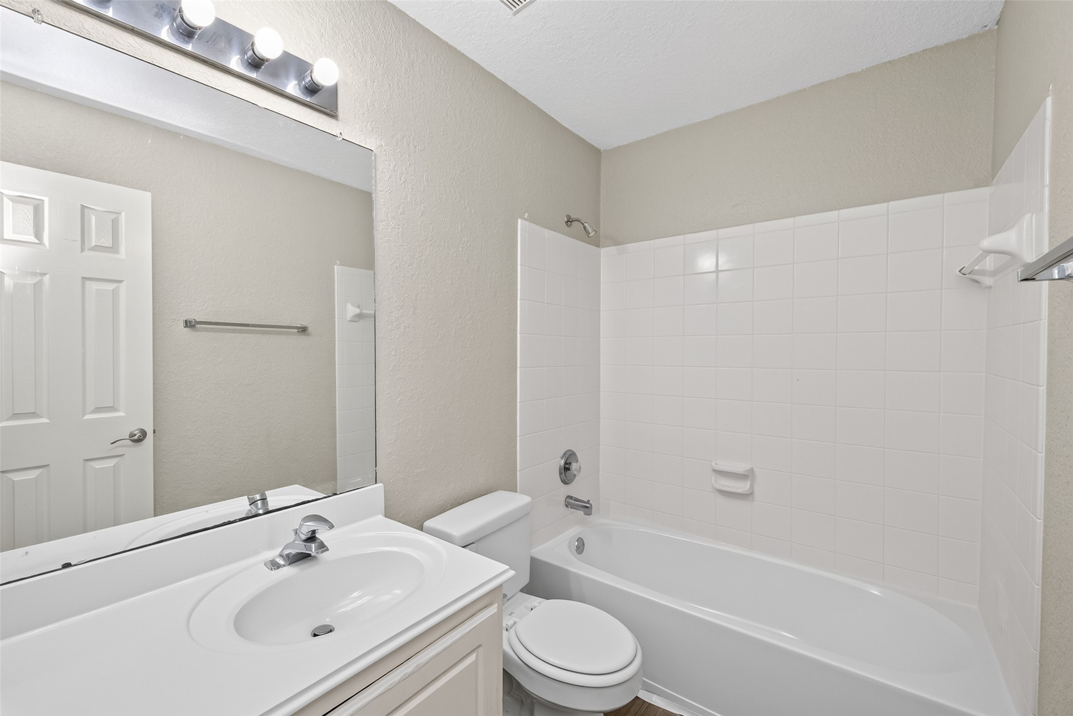 3219 Watercliff Court Property Photo 37