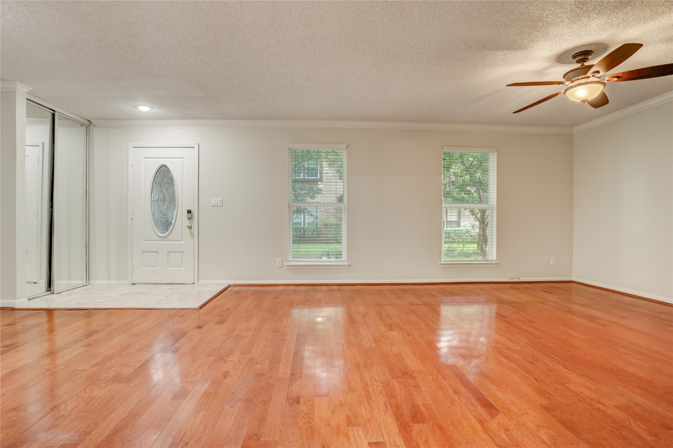 2253 Triway Lane 0234 Property Photo 3