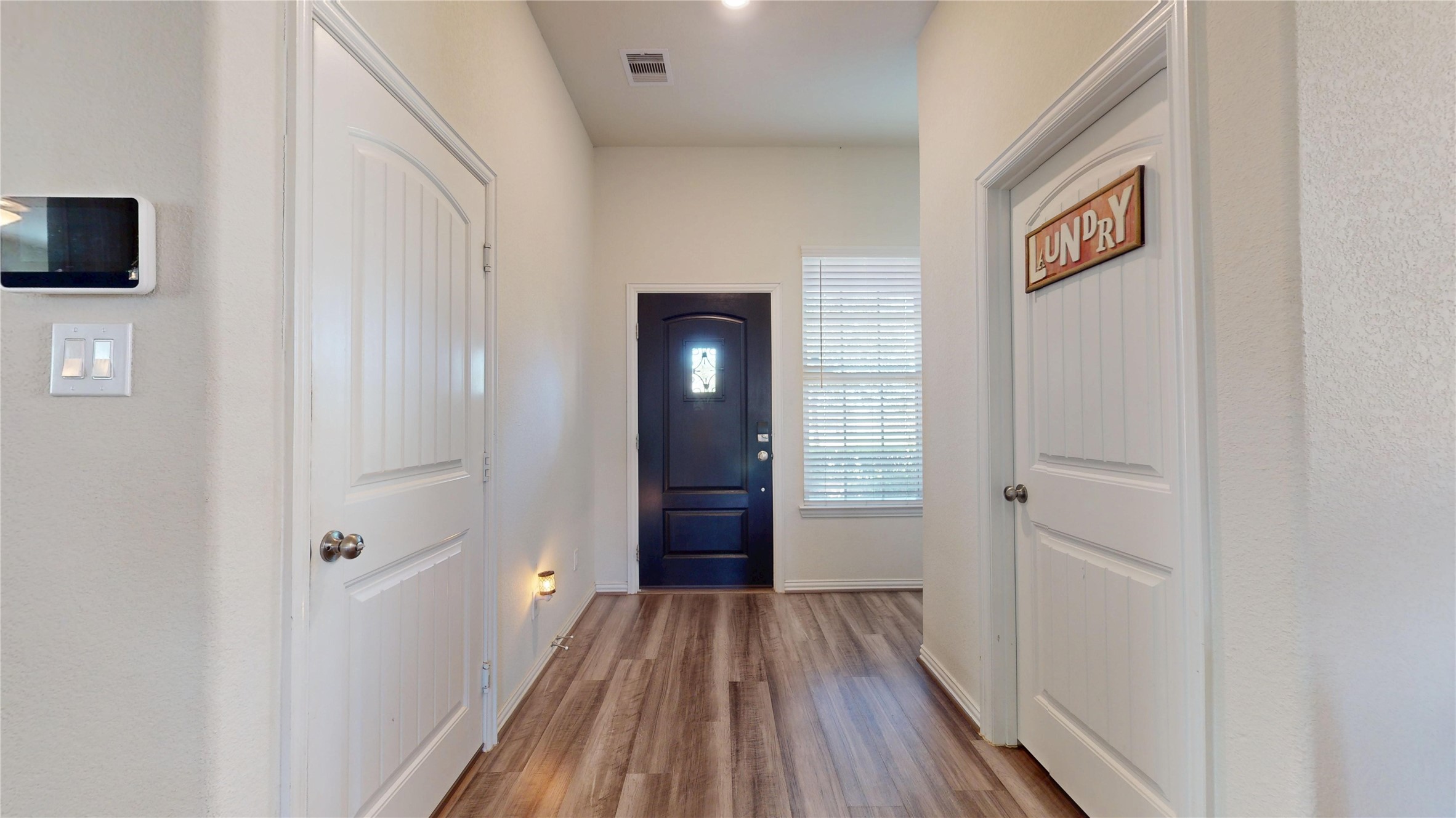 30807 Lake Spur Manor Property Photo 5