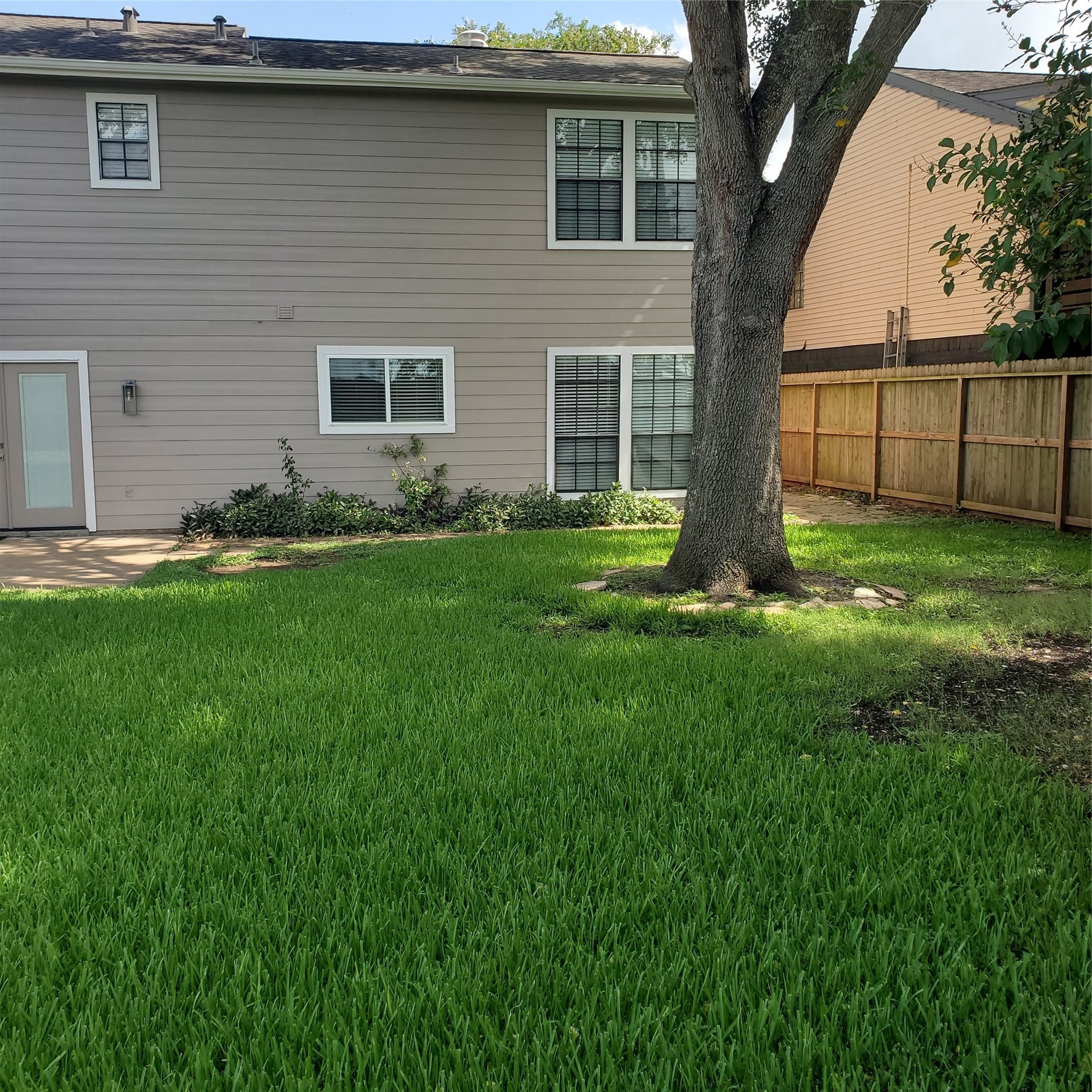 2514 Windswept Drive Property Photo 16