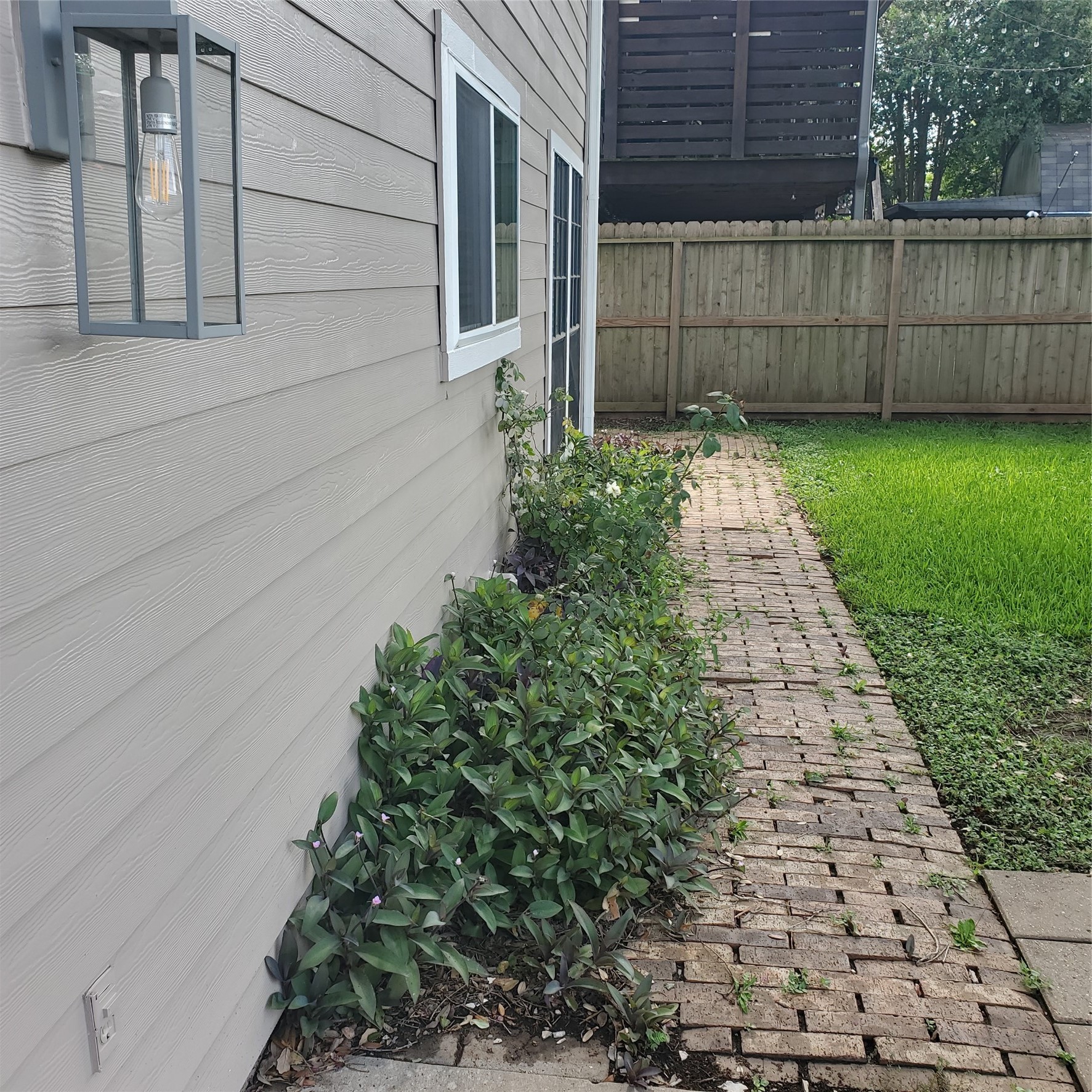 2514 Windswept Drive Property Photo 18