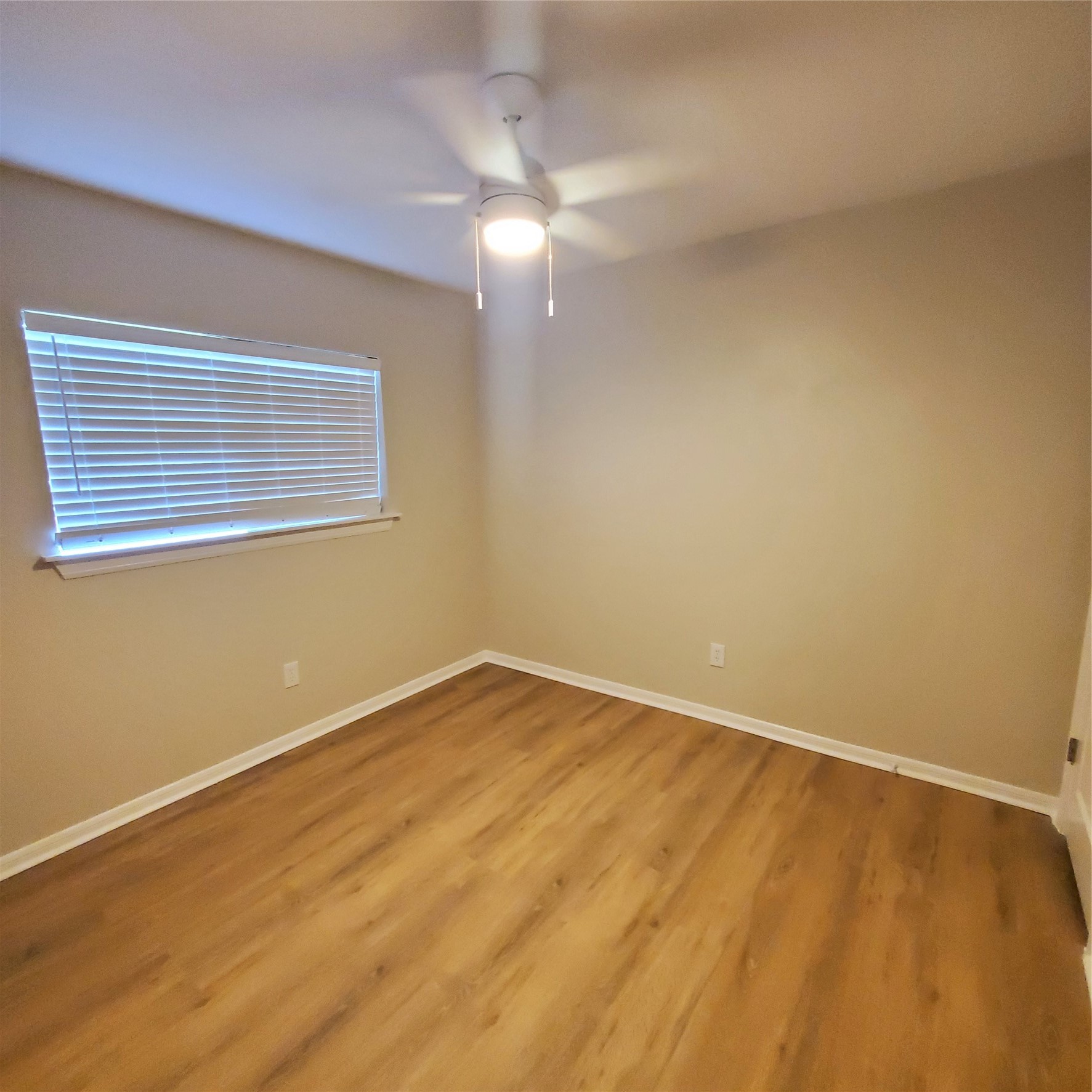 2514 Windswept Drive Property Photo 32