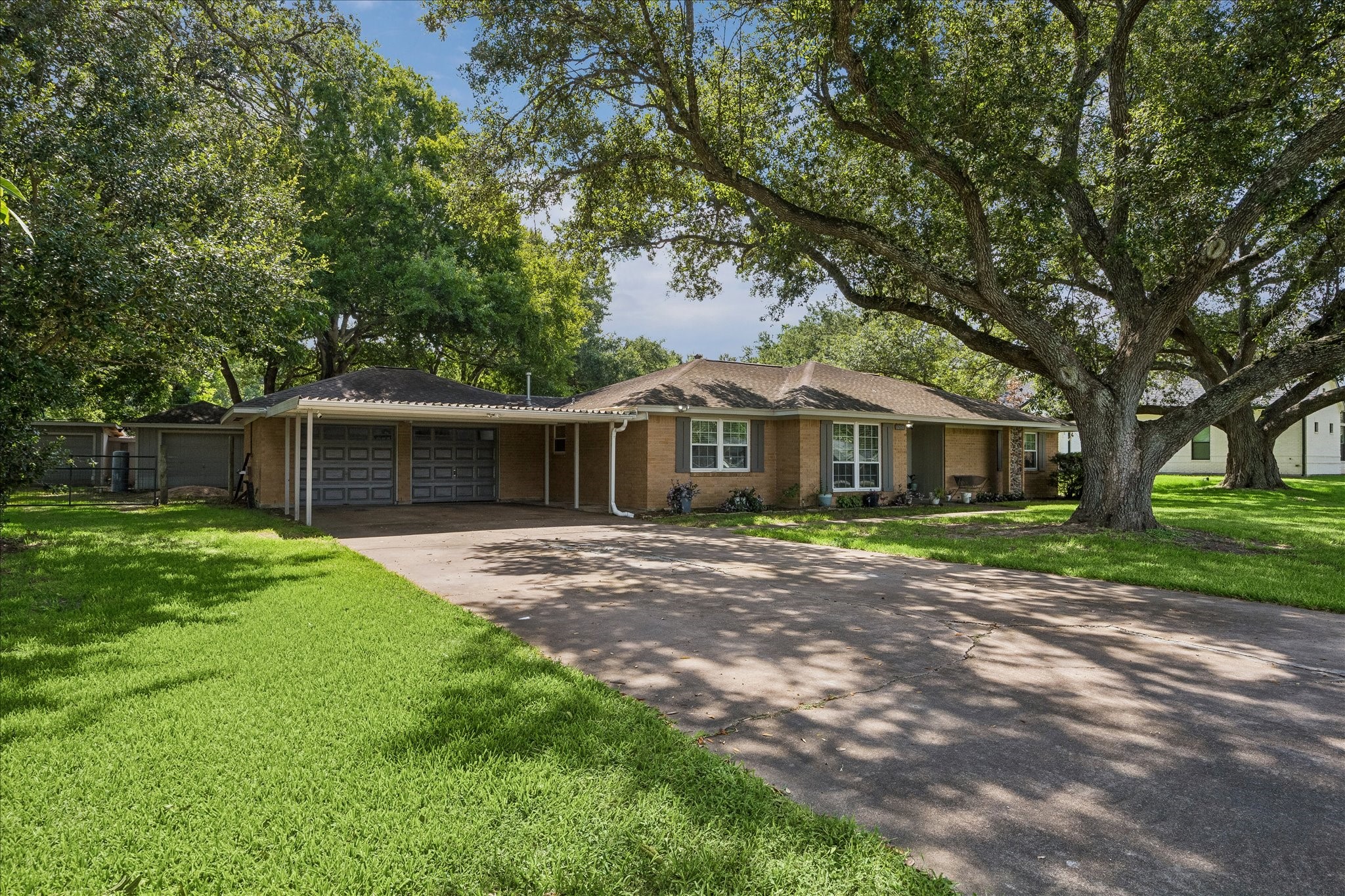 12511 Britt Road Property Photo 3