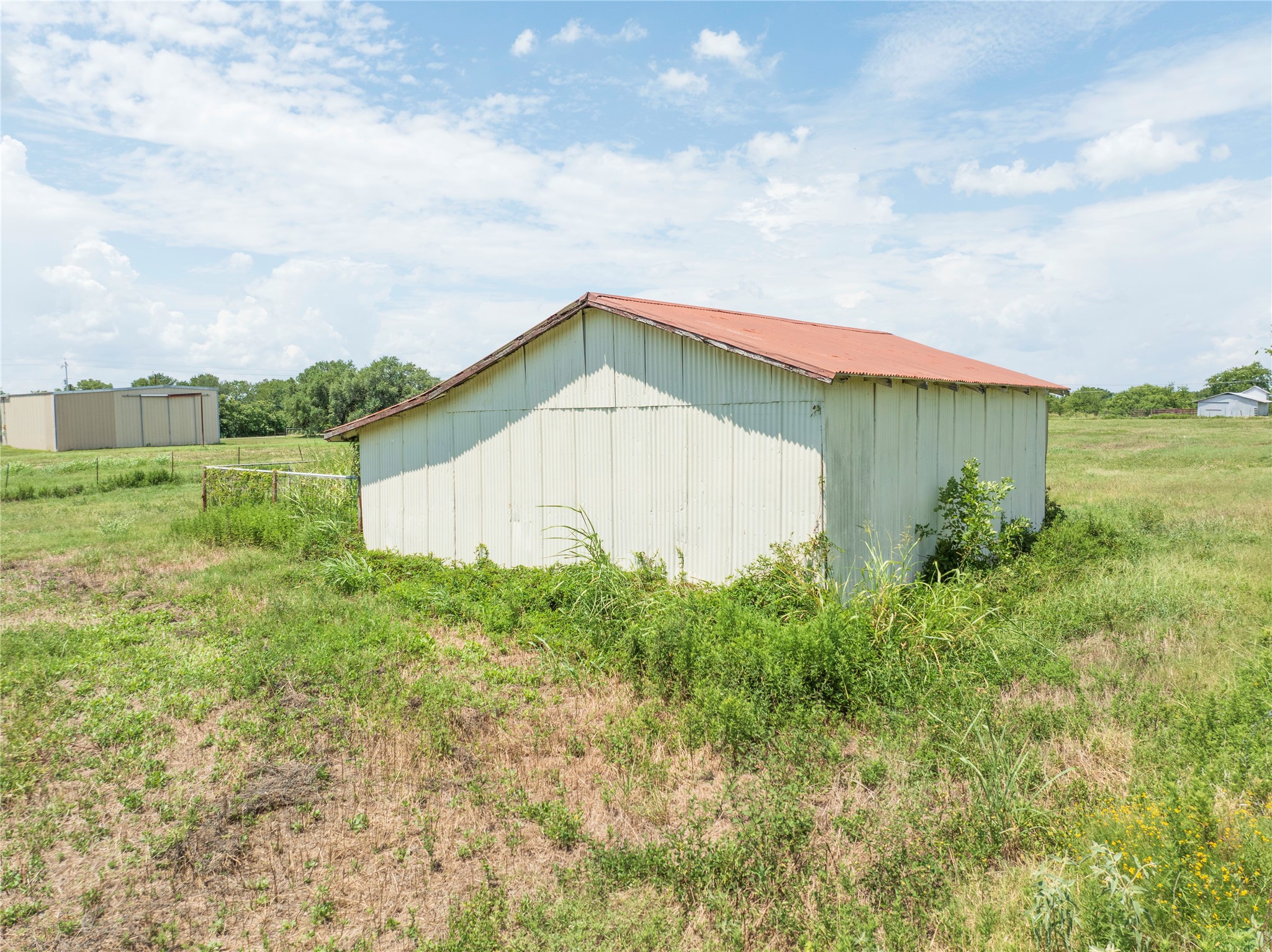 215 Old Highway 90 Loop Property Photo 6