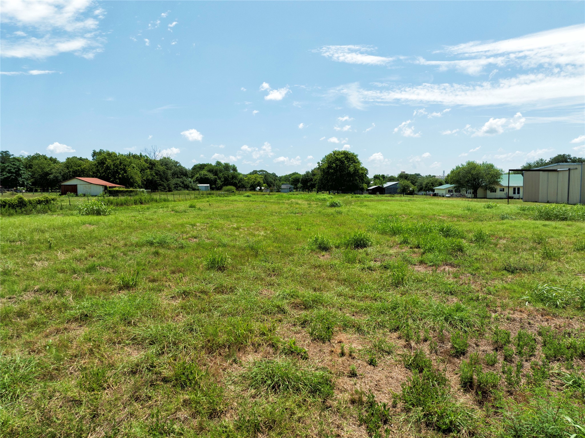 215 Old Highway 90 Loop Property Photo 11