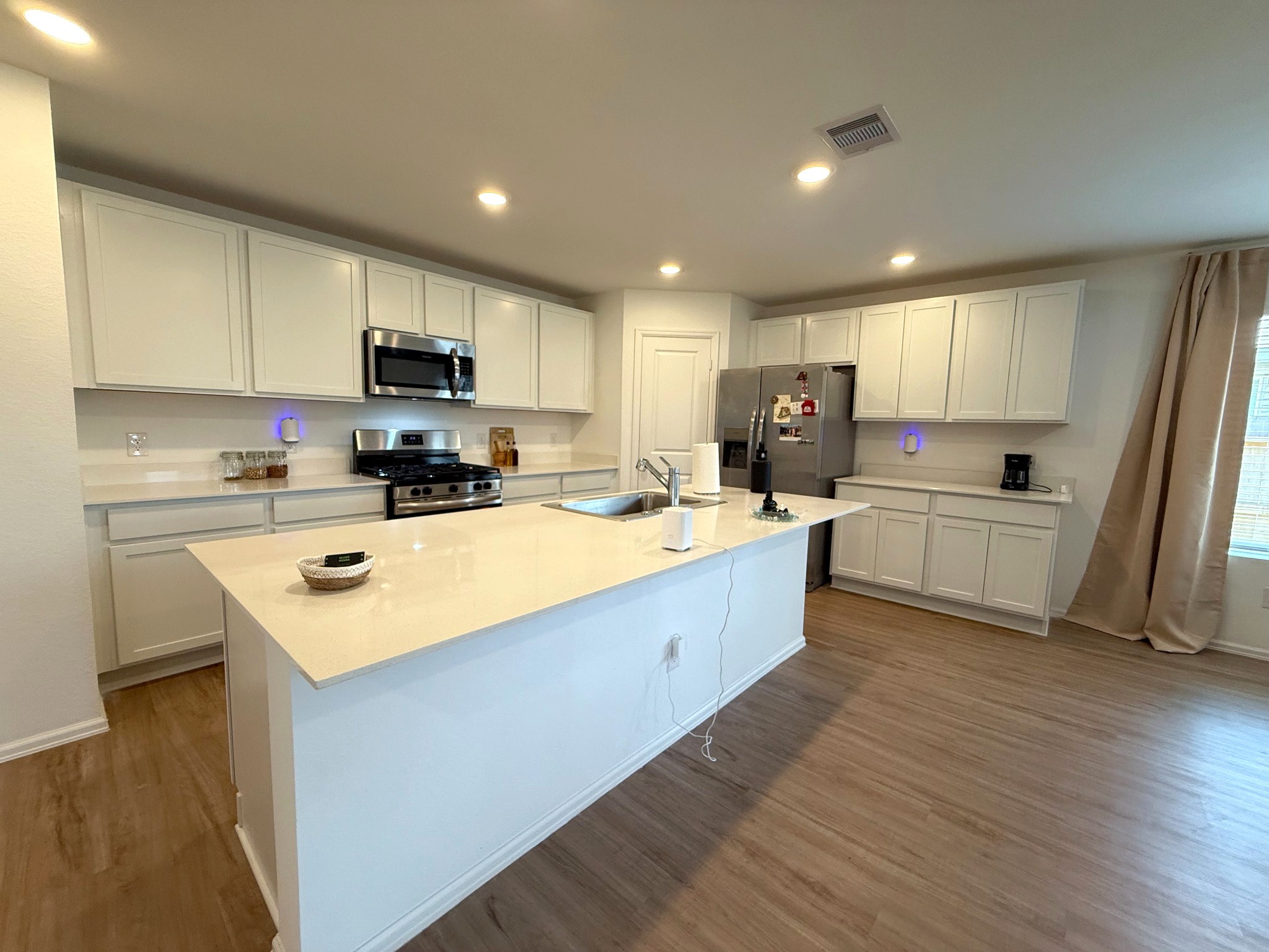18634 Gravago Lane Property Photo 2