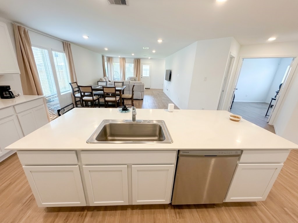 18634 Gravago Lane Property Photo 3