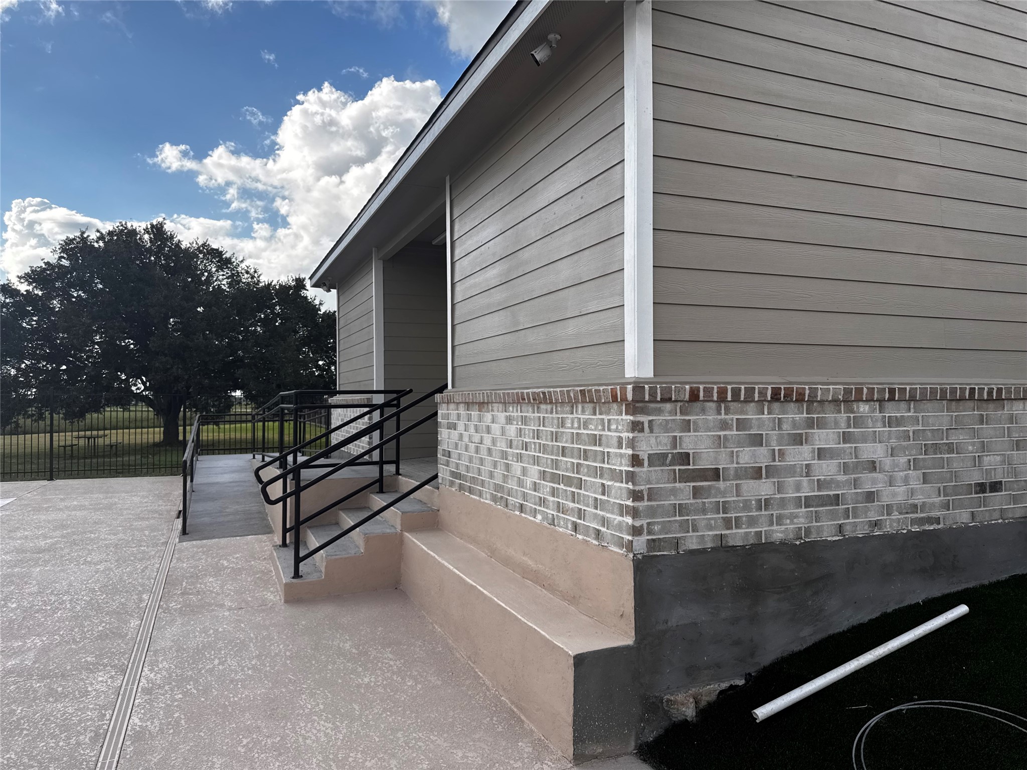 490 Angus Trail Property Photo 13